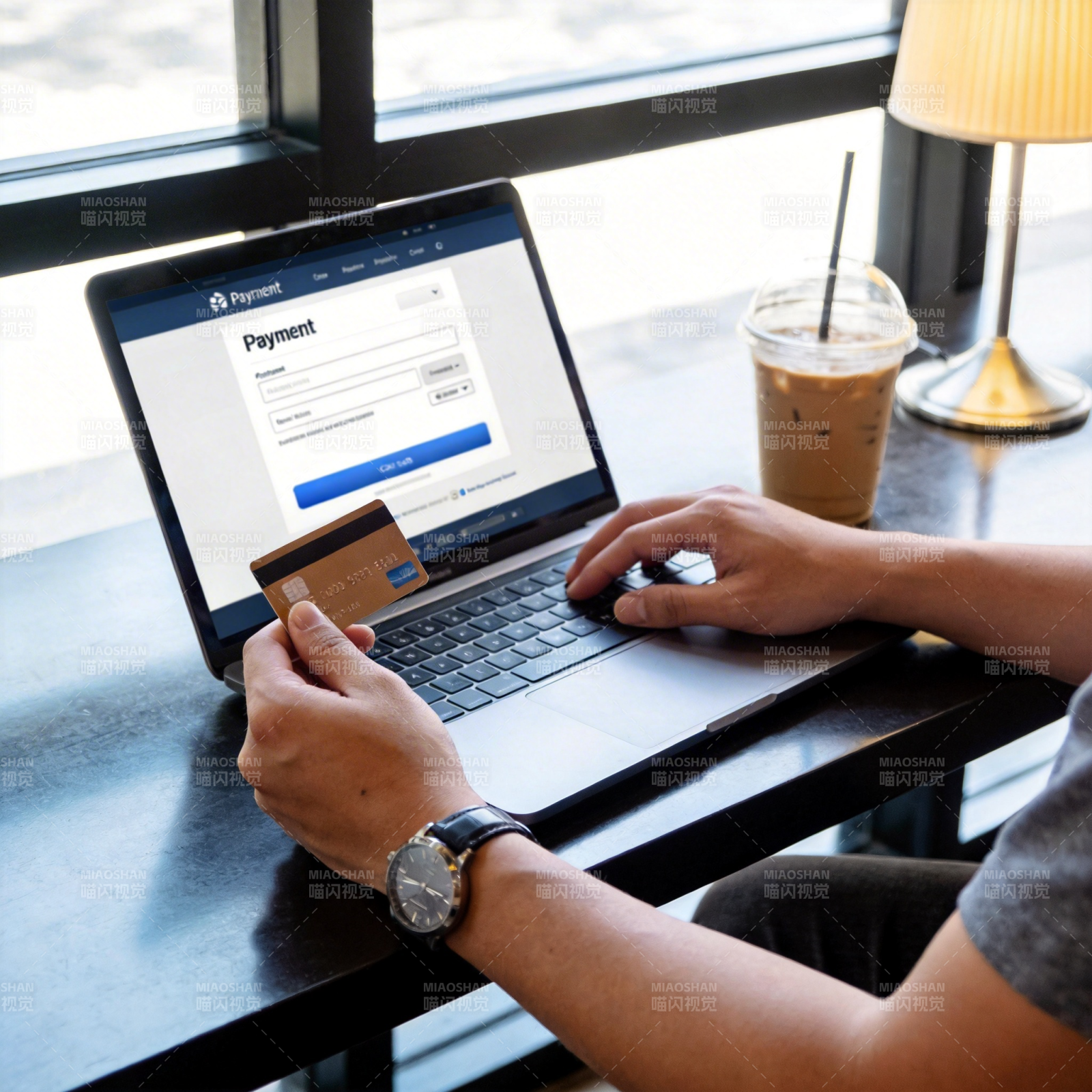 在线支付场景图片