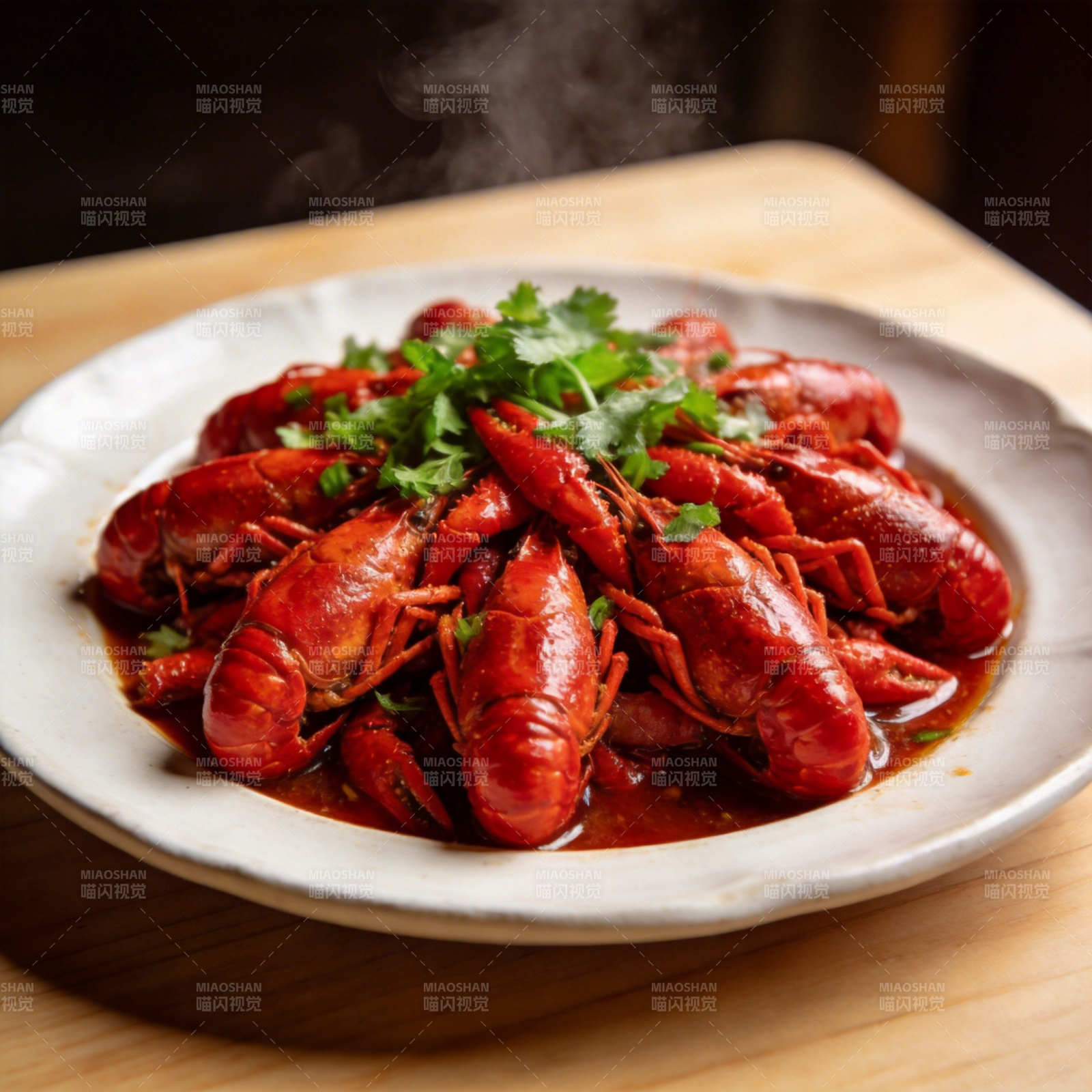 香辣小龙虾图片