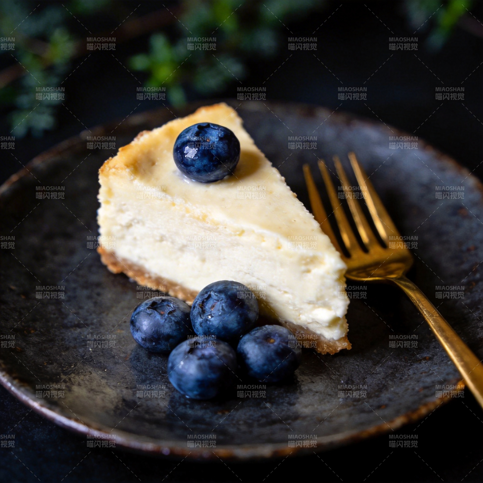 蓝莓芝士蛋糕图片