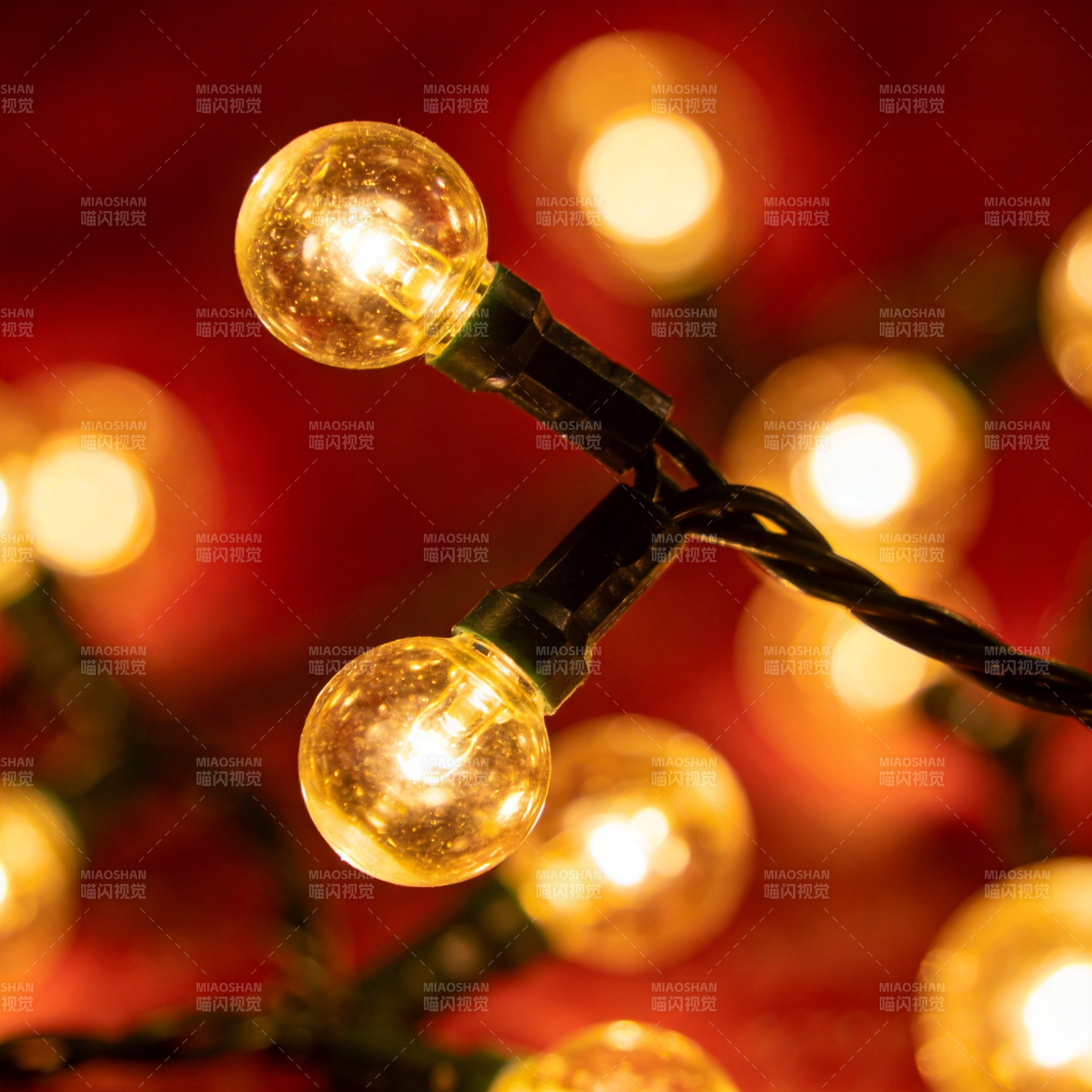 温暖的节日灯饰图片