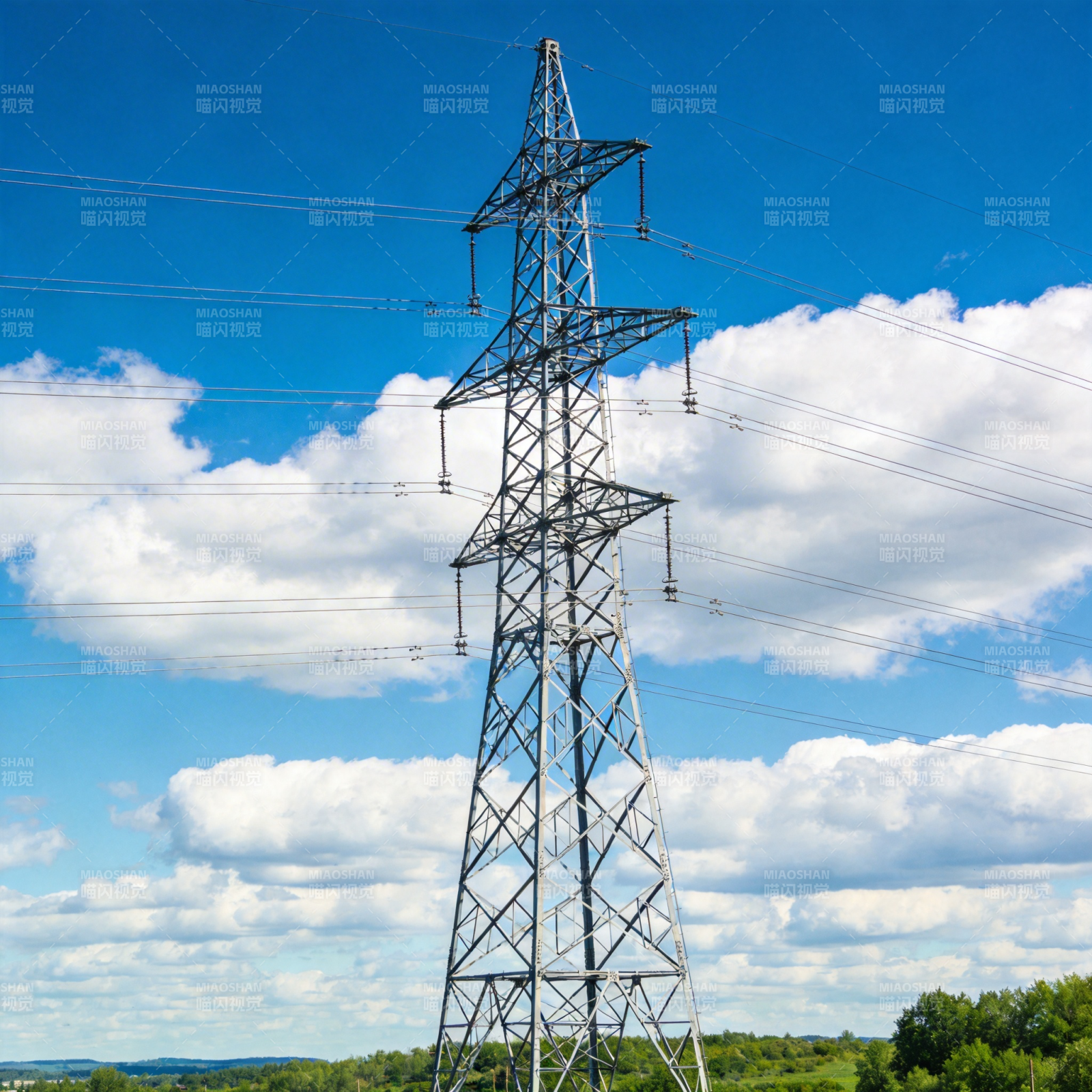 高压电塔蓝天白云图片