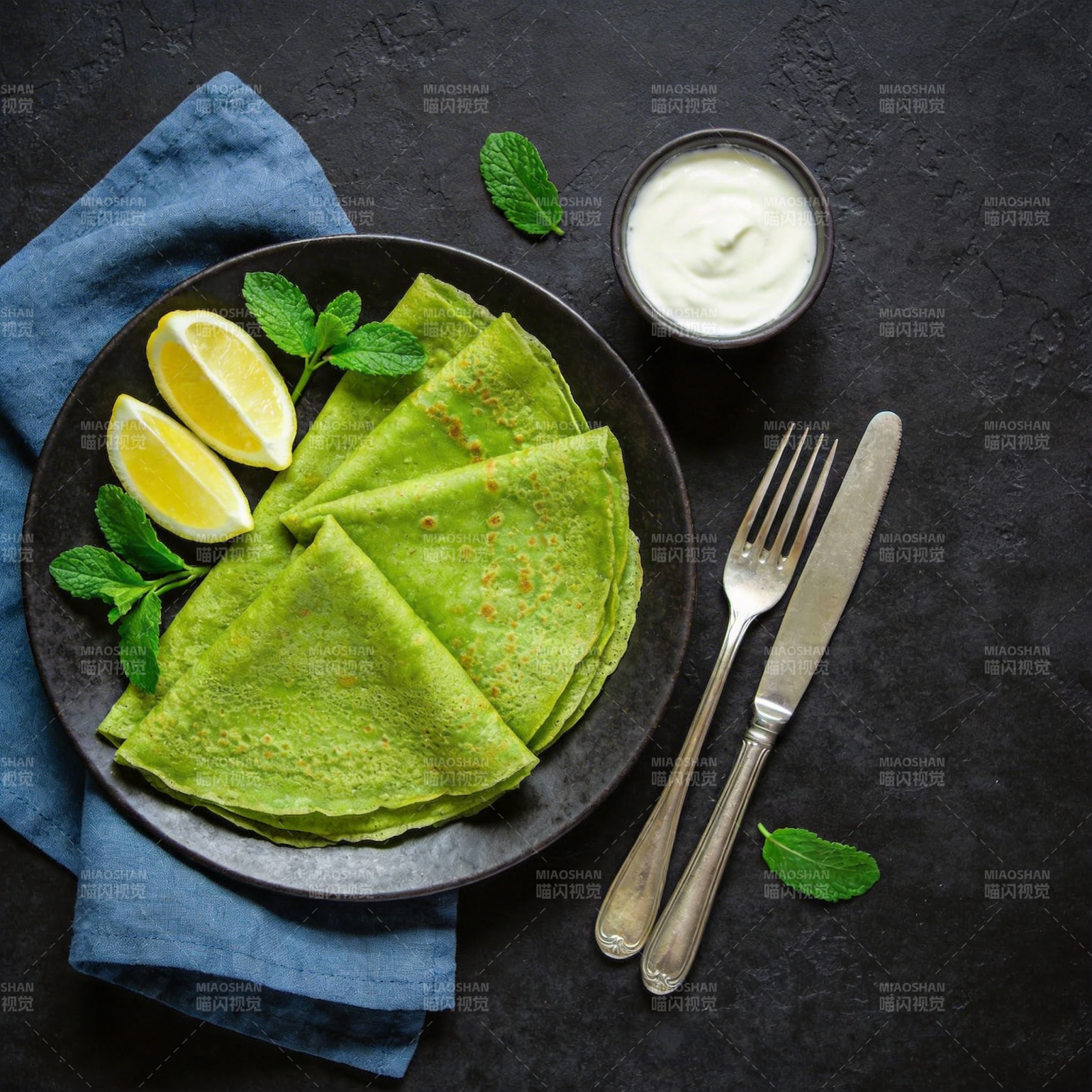 薄荷煎饼配柠檬图片