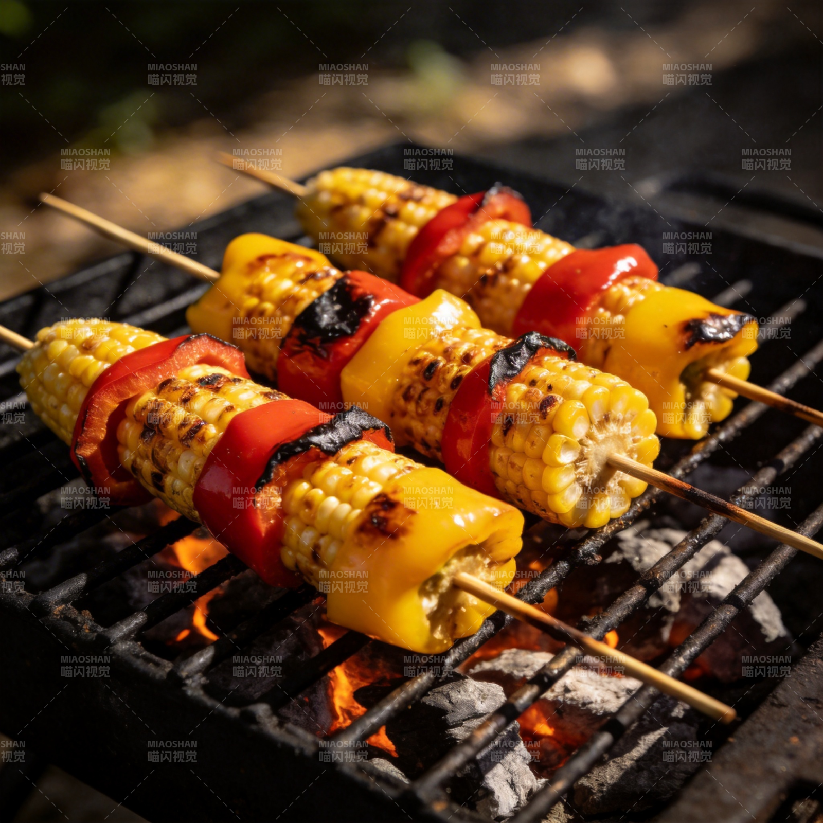 烤玉米彩椒串图片