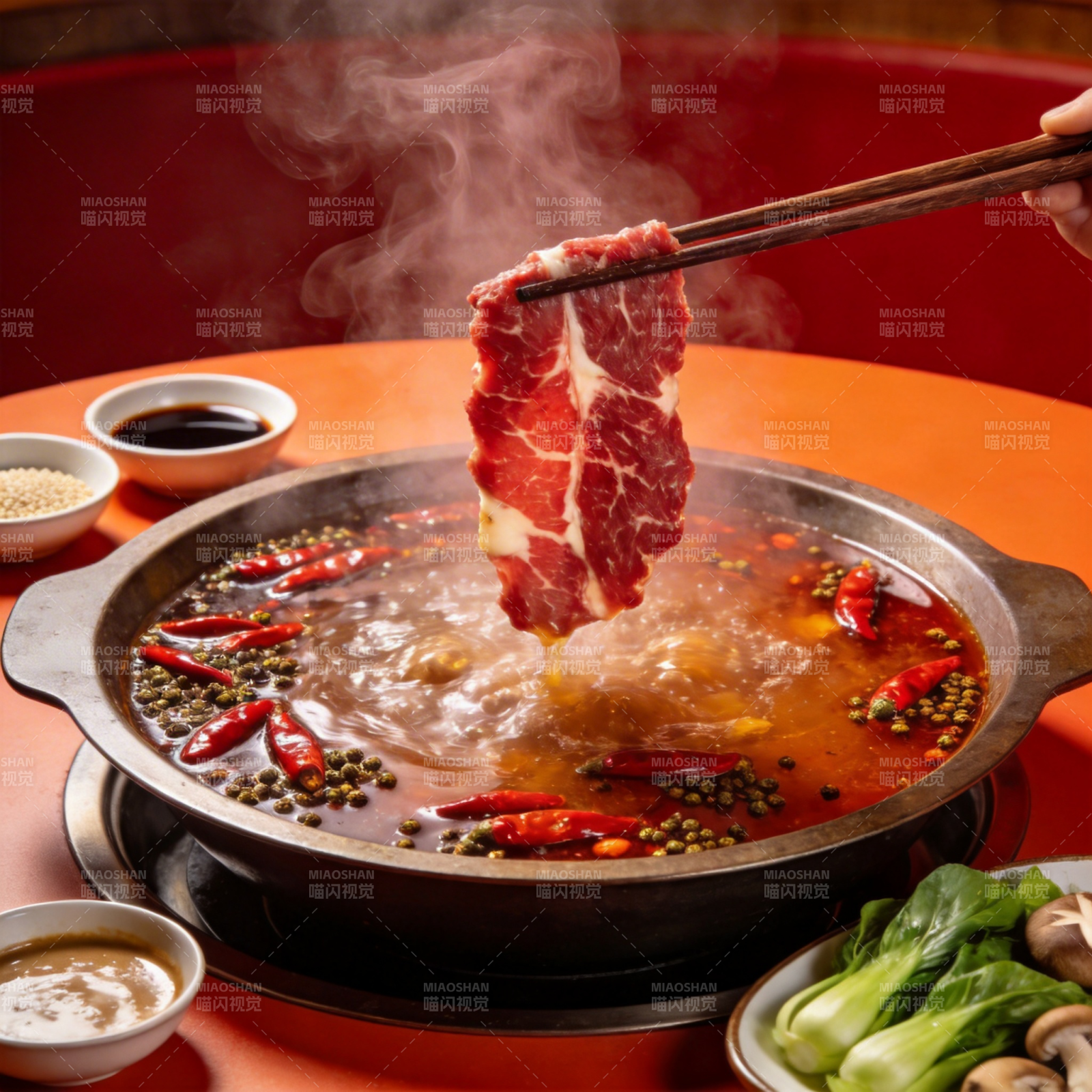 火锅涮肉 热气腾腾图片
