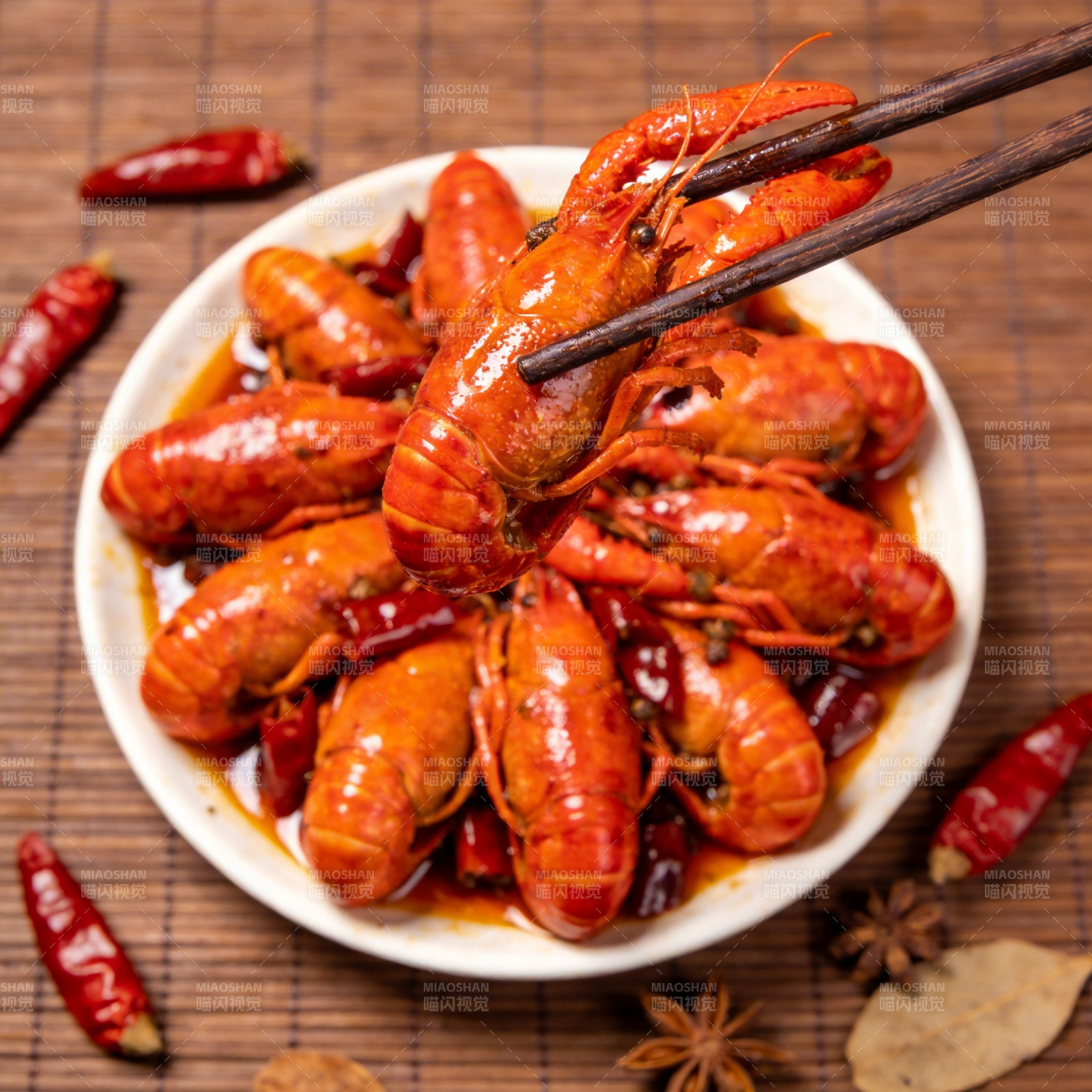 麻辣小龙虾图片