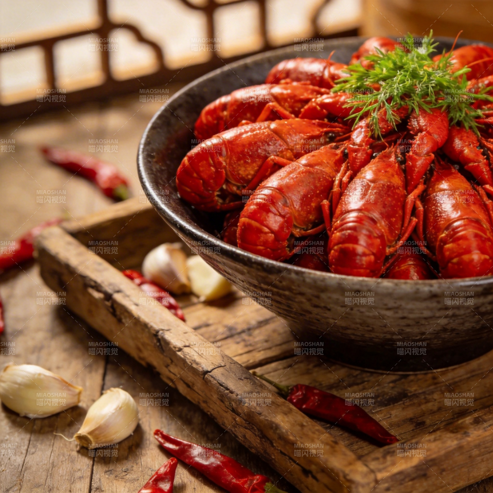 麻辣小龙虾盛宴图片