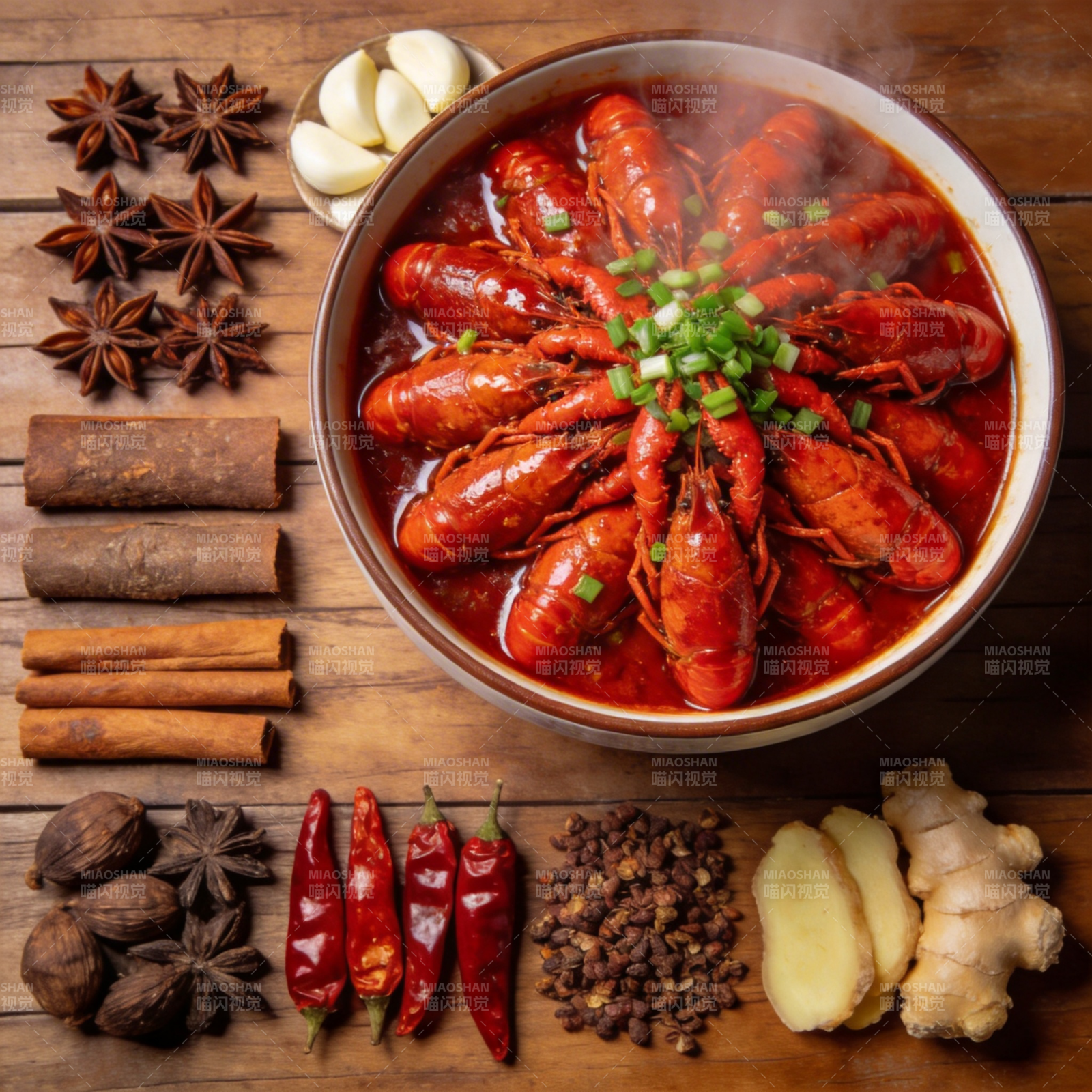 麻辣小龙虾盛宴图片