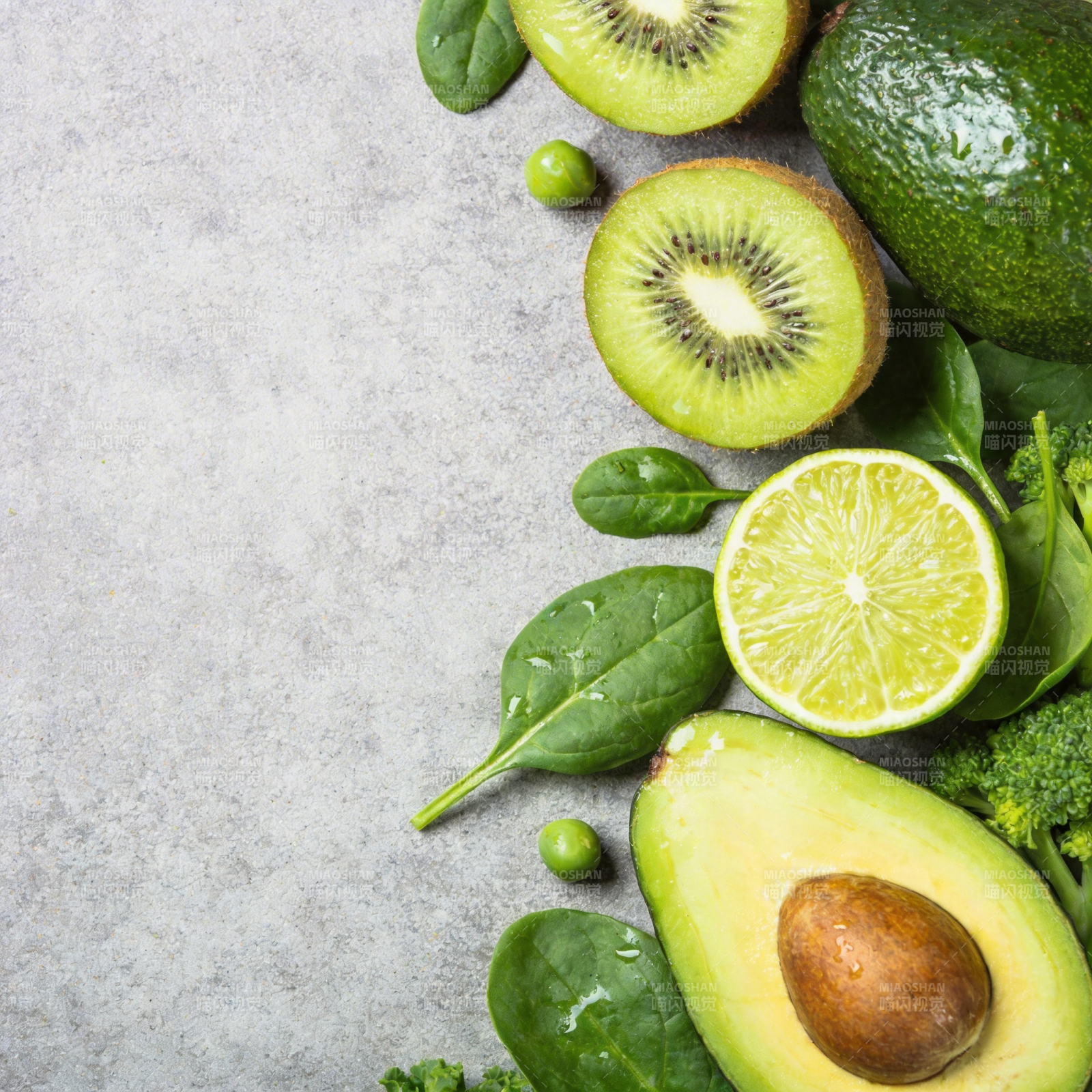 绿色水果蔬菜拼盘图片