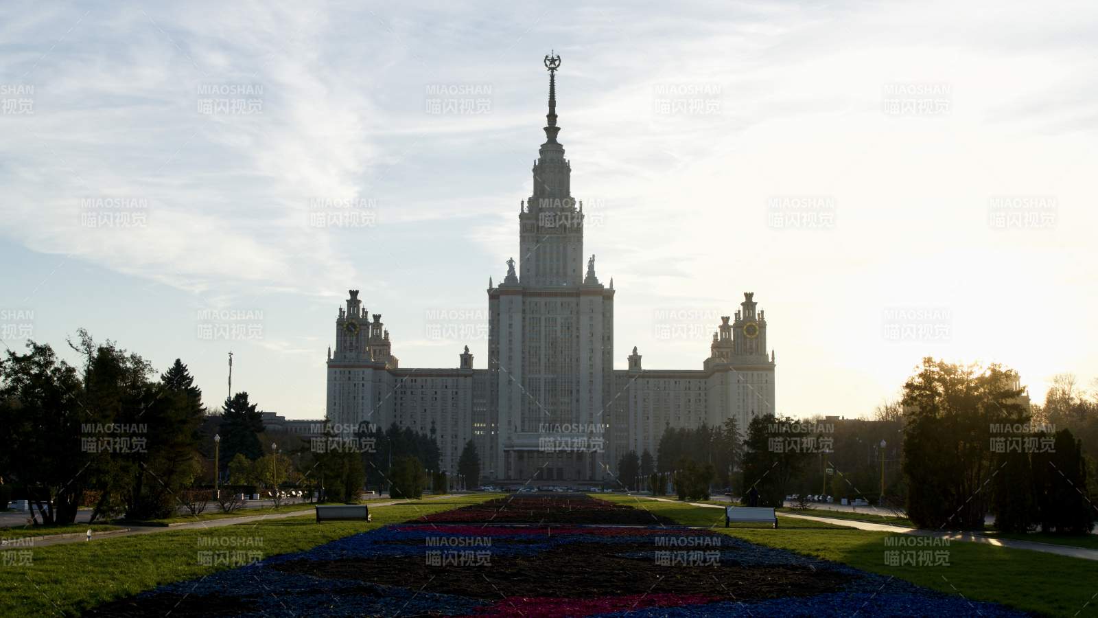 莫斯科大学黄昏图片