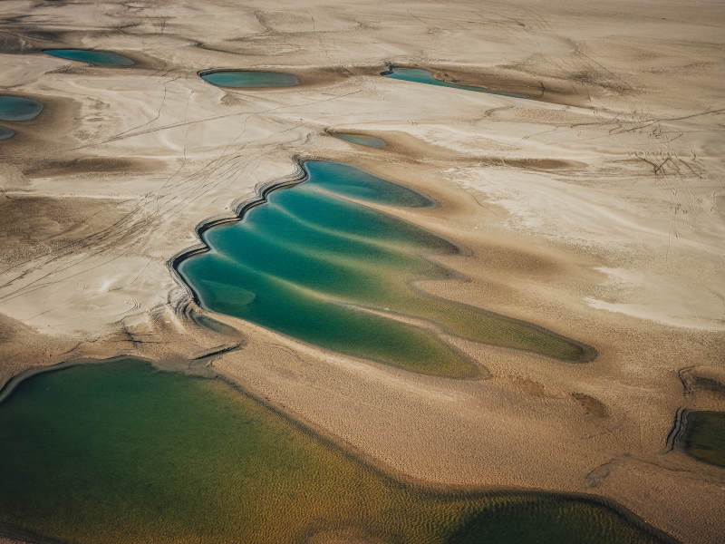 沙漠绿洲奇景-武汉江滩图片