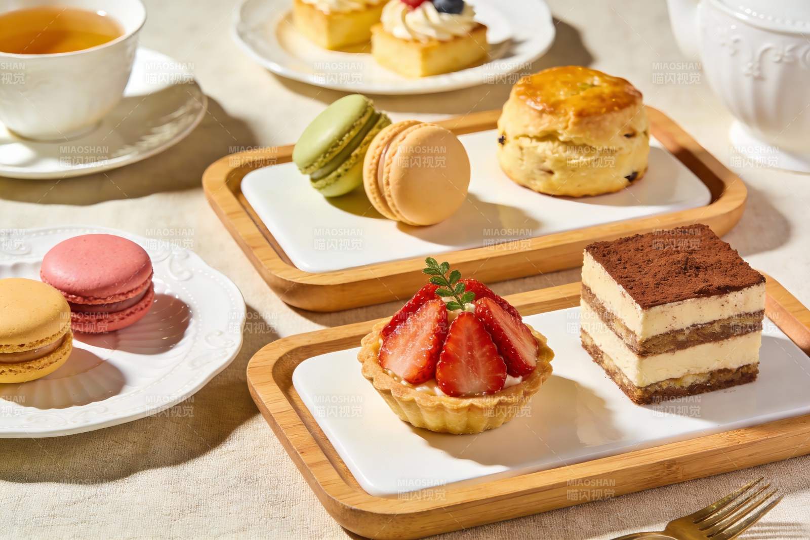 精致下午茶甜点摆盘图片