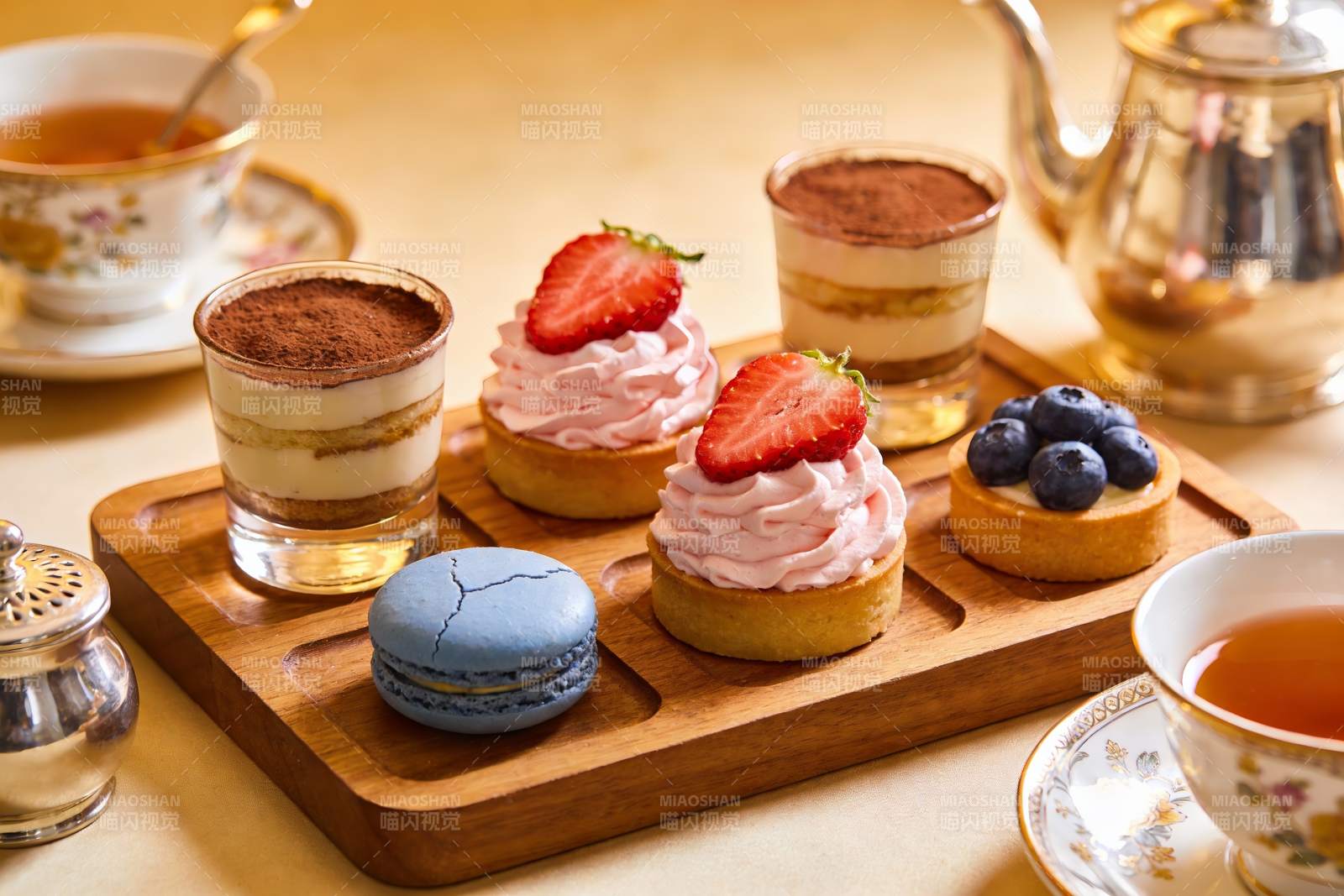 精致下午茶甜点摆盘图片