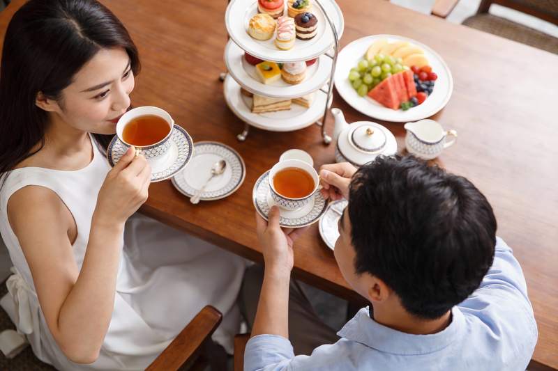 情侣下午茶时光温馨甜蜜图片