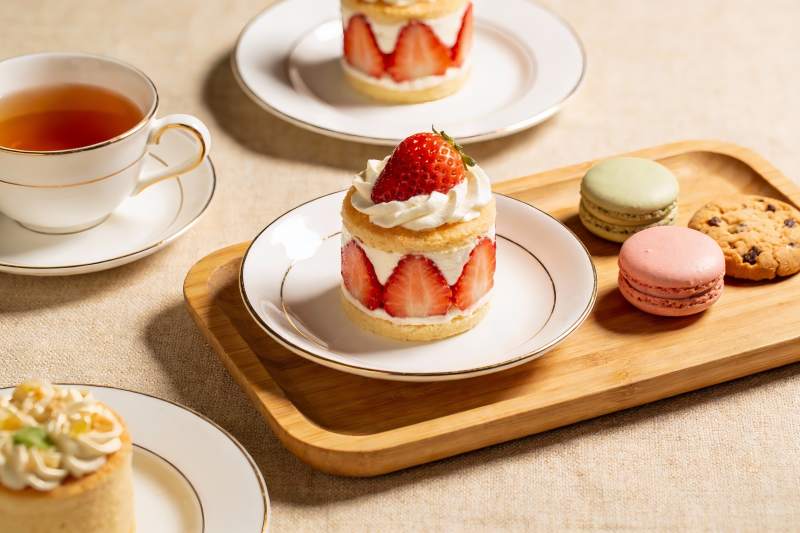 精致草莓甜点下午茶图片