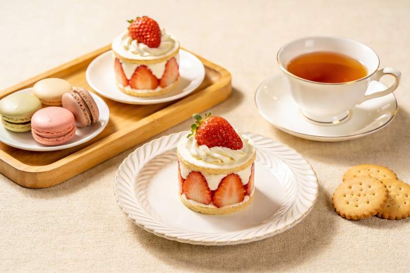 草莓甜点与茶点下午茶图片