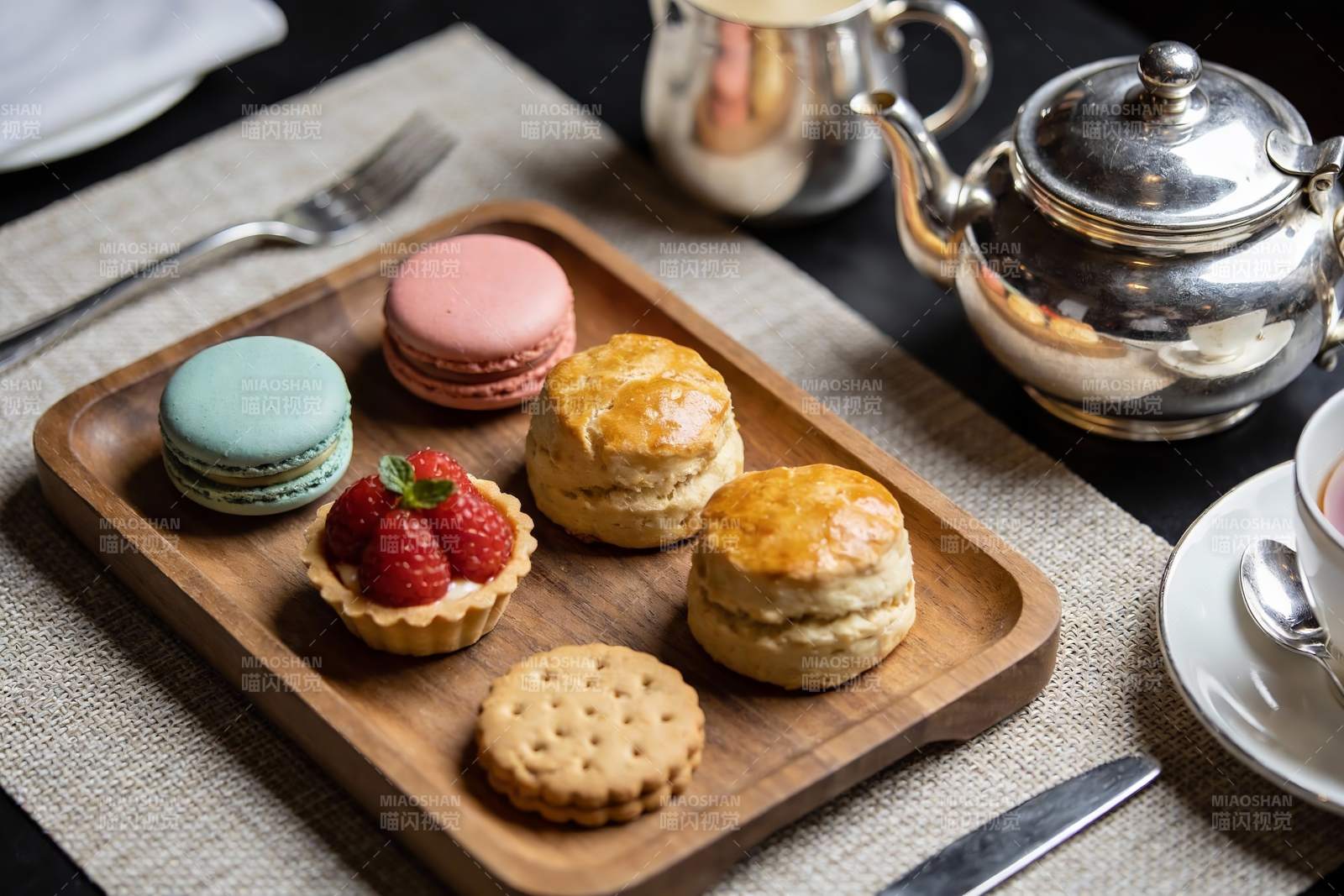 精致下午茶点心摆盘图片