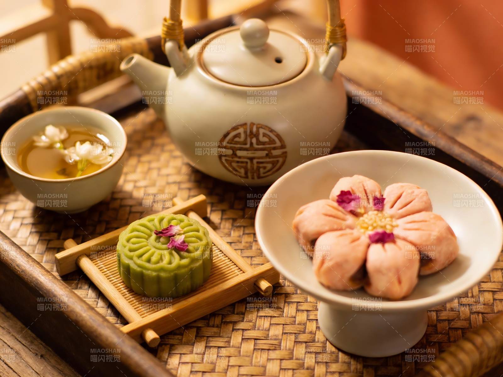 中式茶点摆盘精美诱人图片