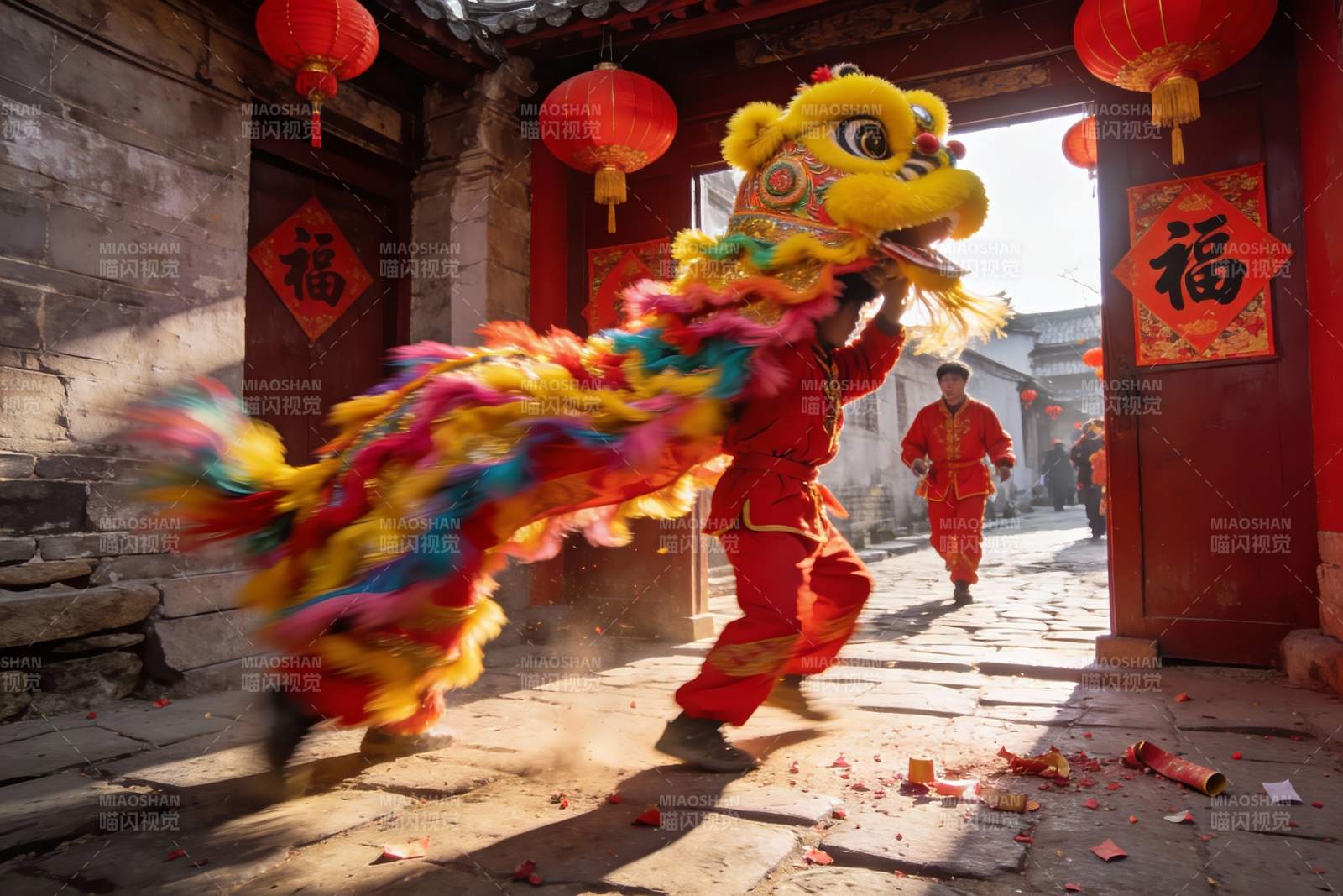 传统舞狮表演热闹非凡图片