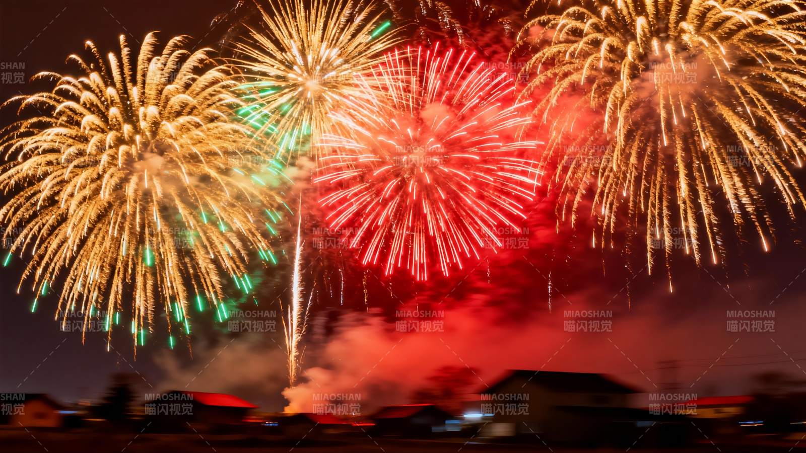夜空烟花绽放绚丽多彩图片