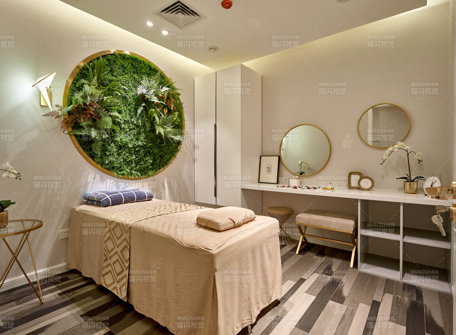 绿植环绕的按摩室图片