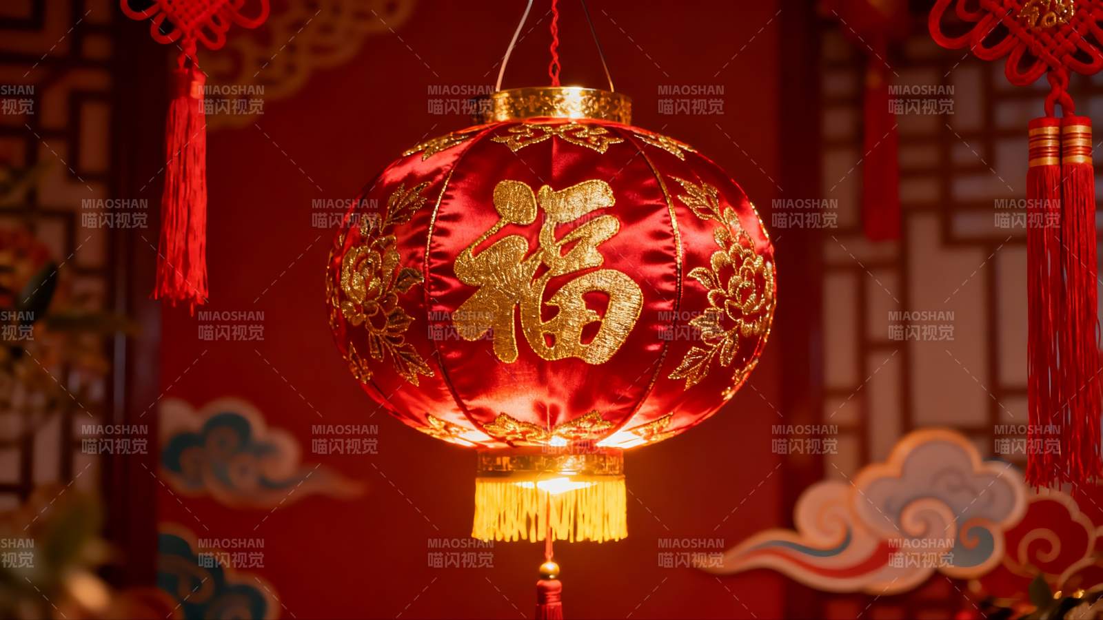 红色灯笼映衬传统节日氛围图片