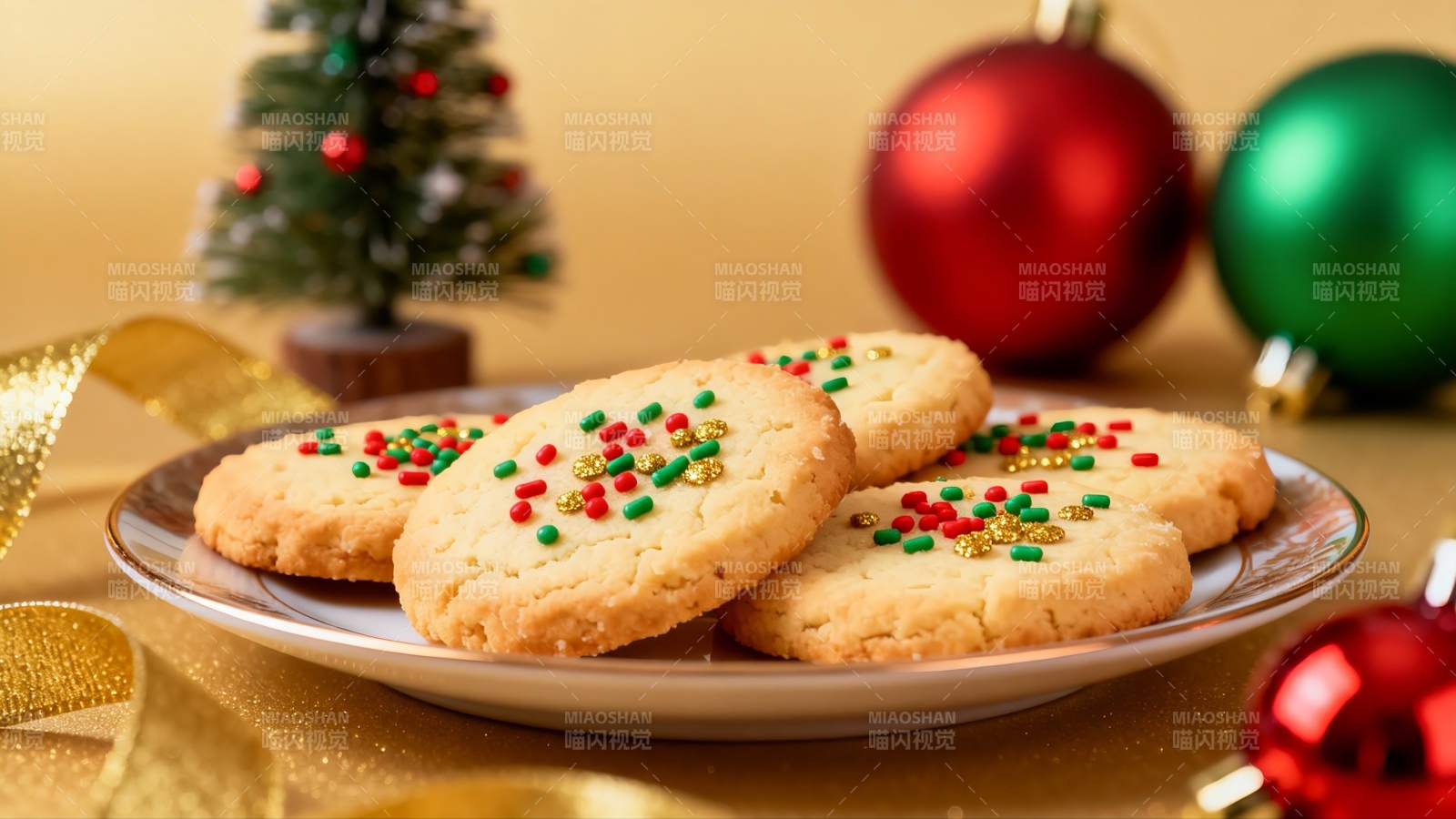 圣诞饼干配节日装饰图片