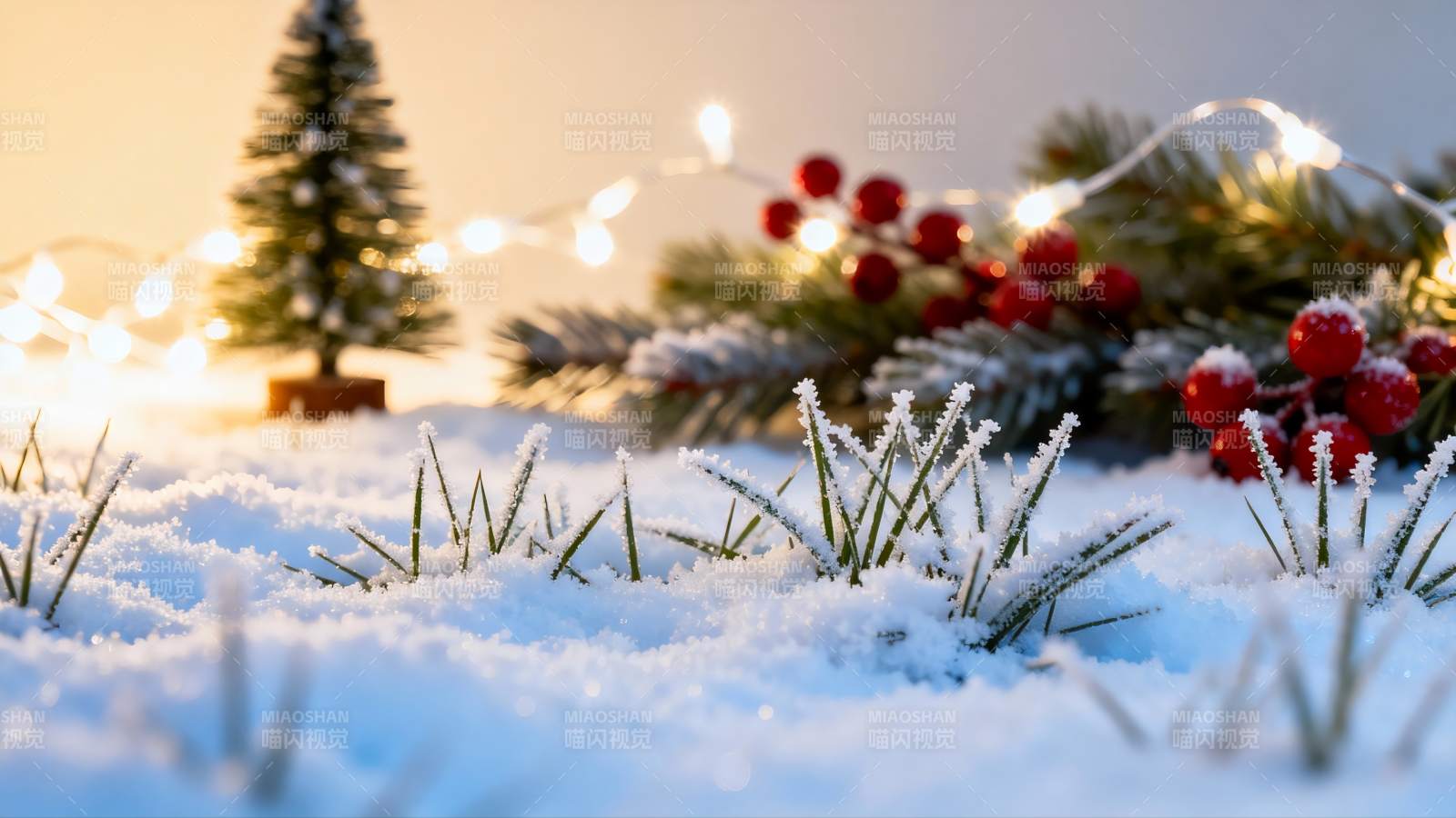 雪地圣诞装饰静景图片