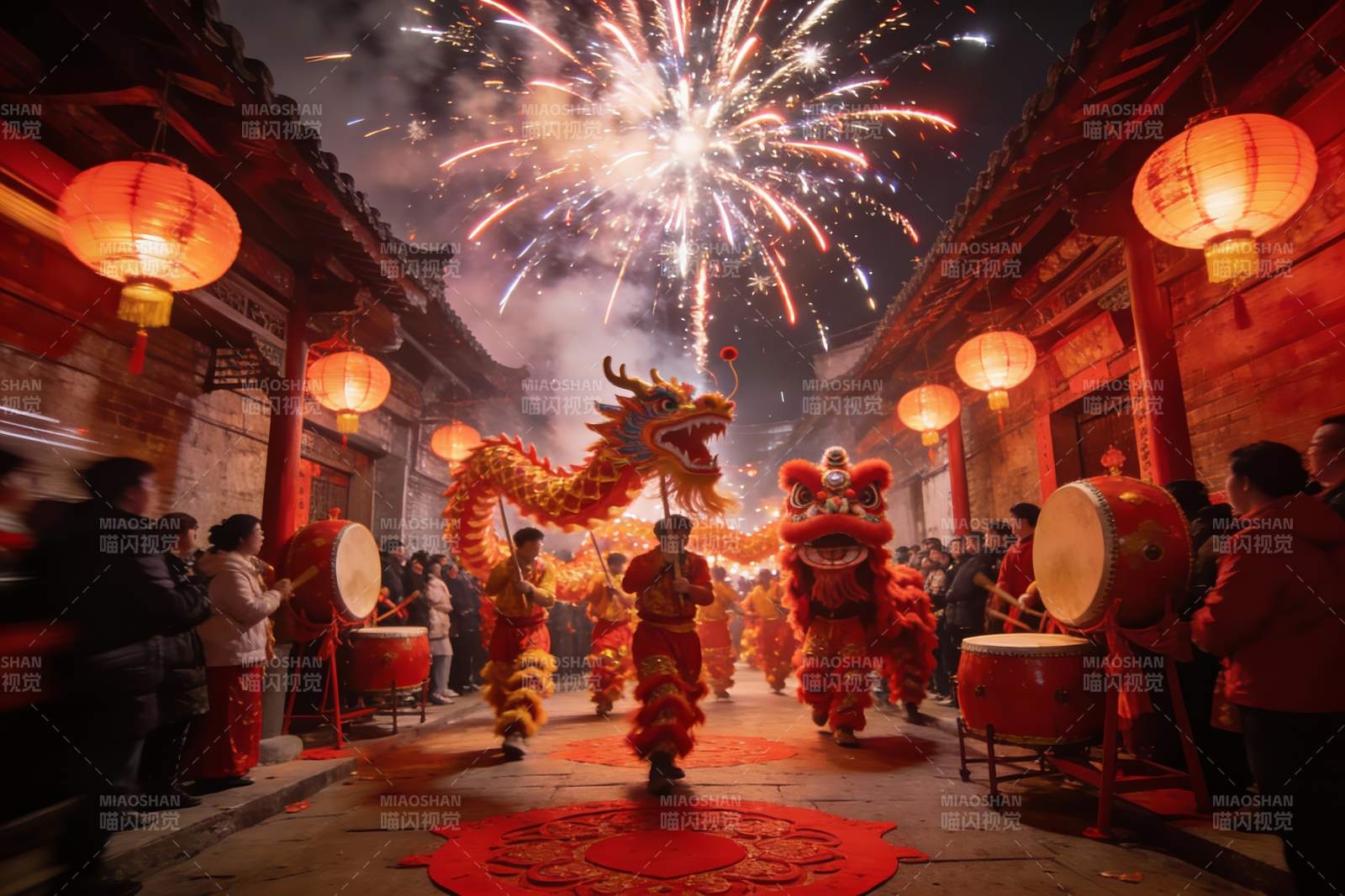 夜街舞龙舞狮烟花绽放图片