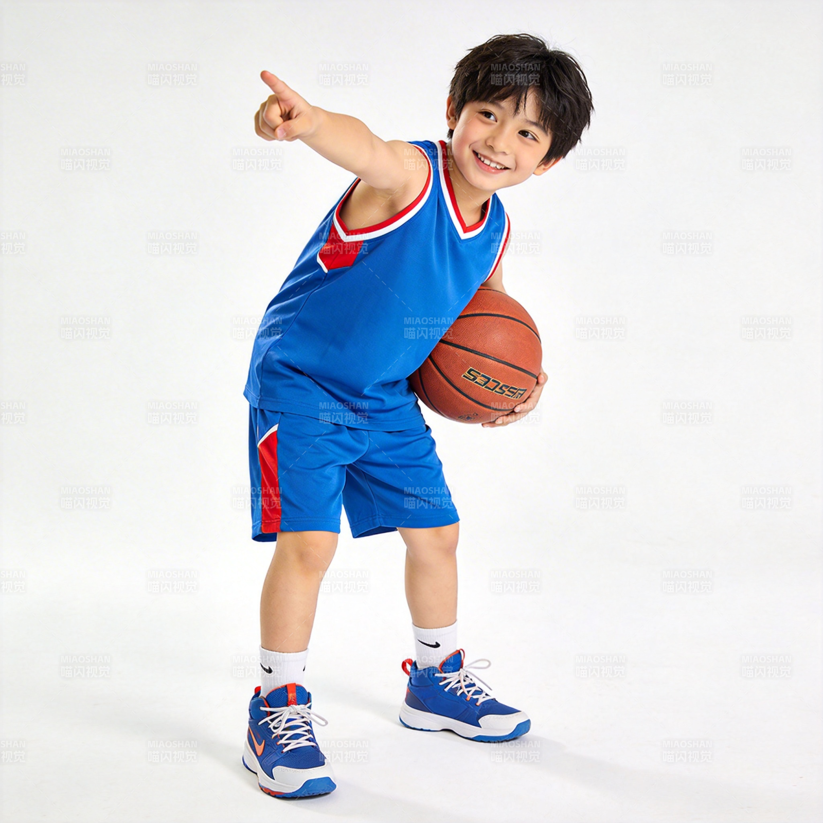 小篮球手活力登场图片