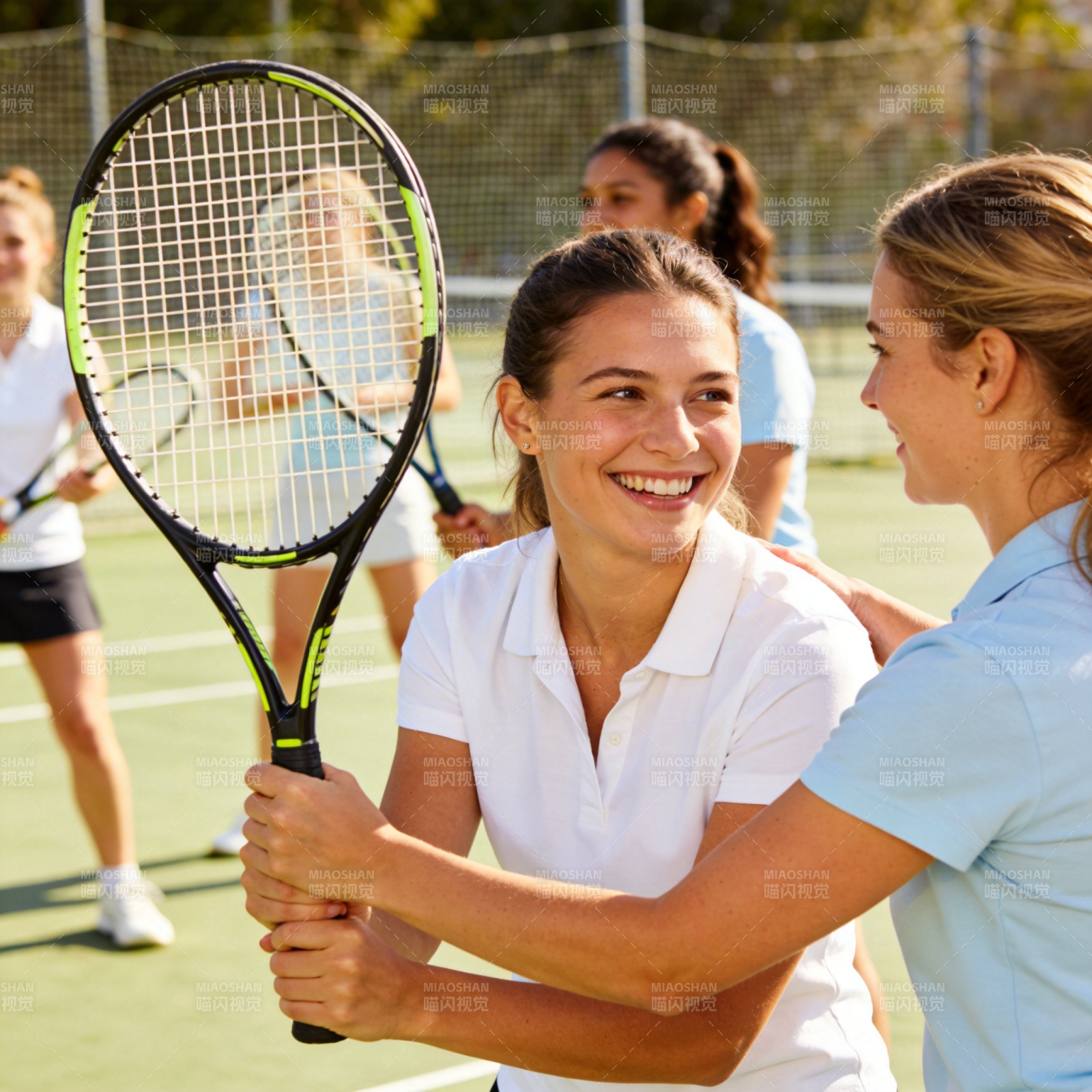 网球教学时刻图片