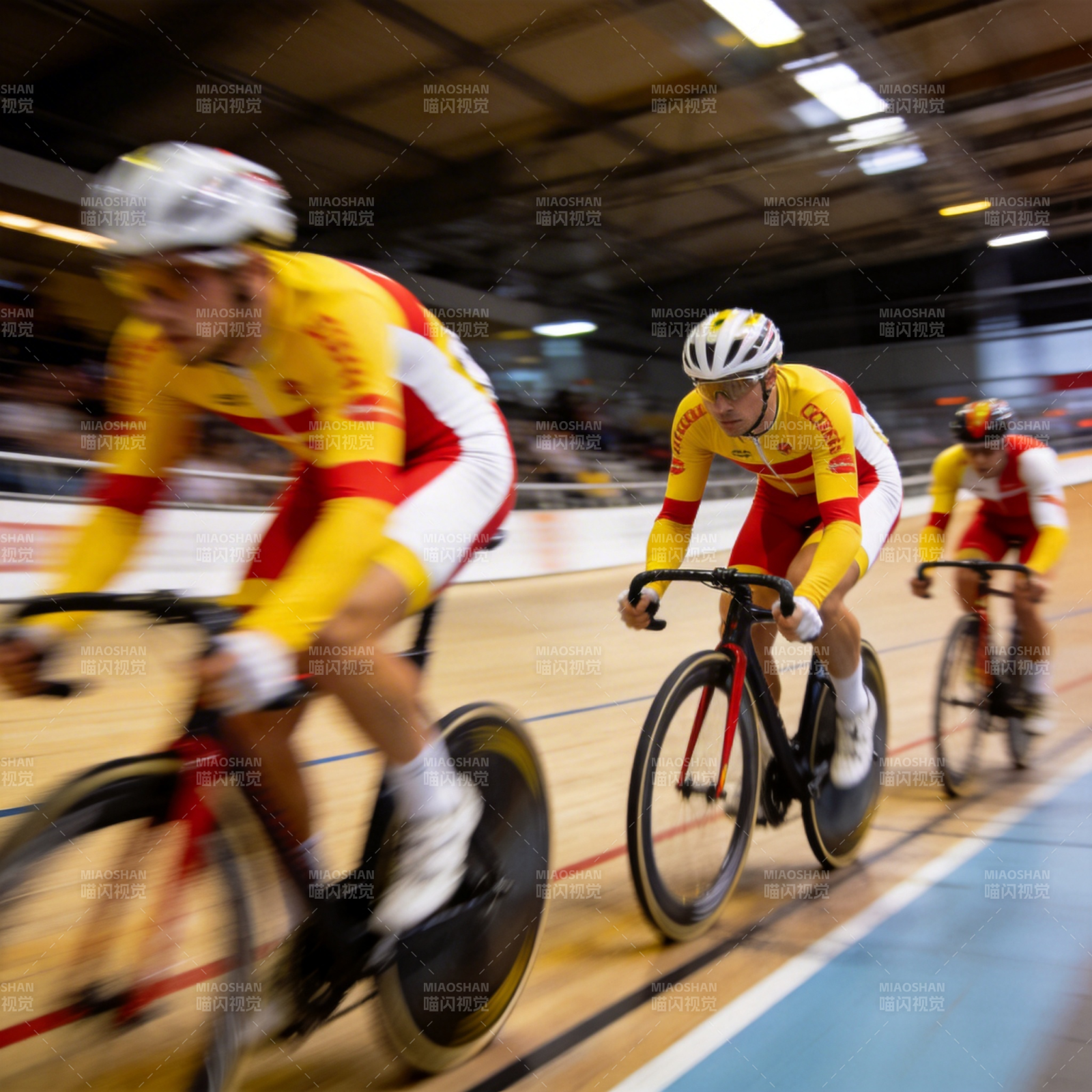 速度与激情 自行车赛图片