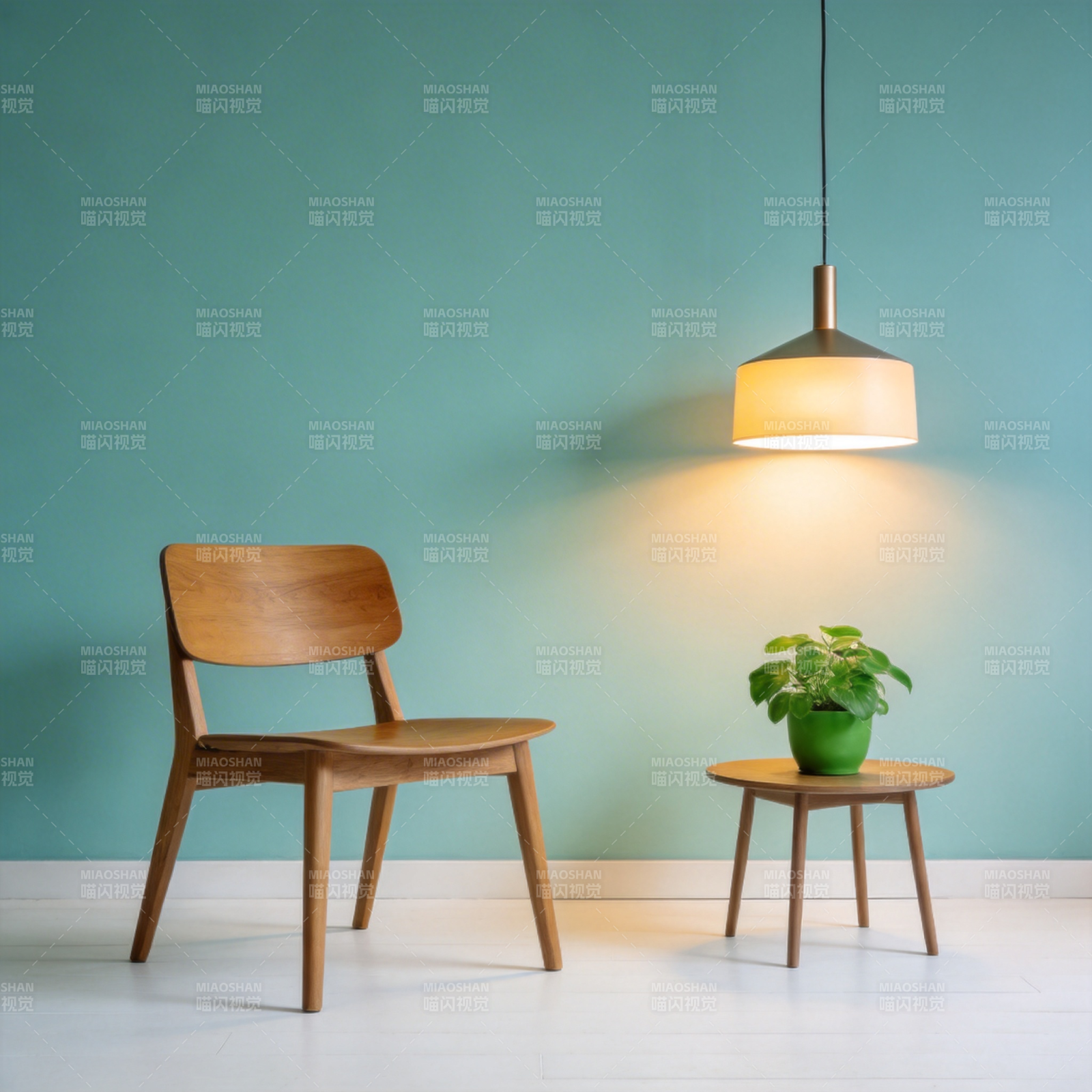 简约木椅与绿植图片