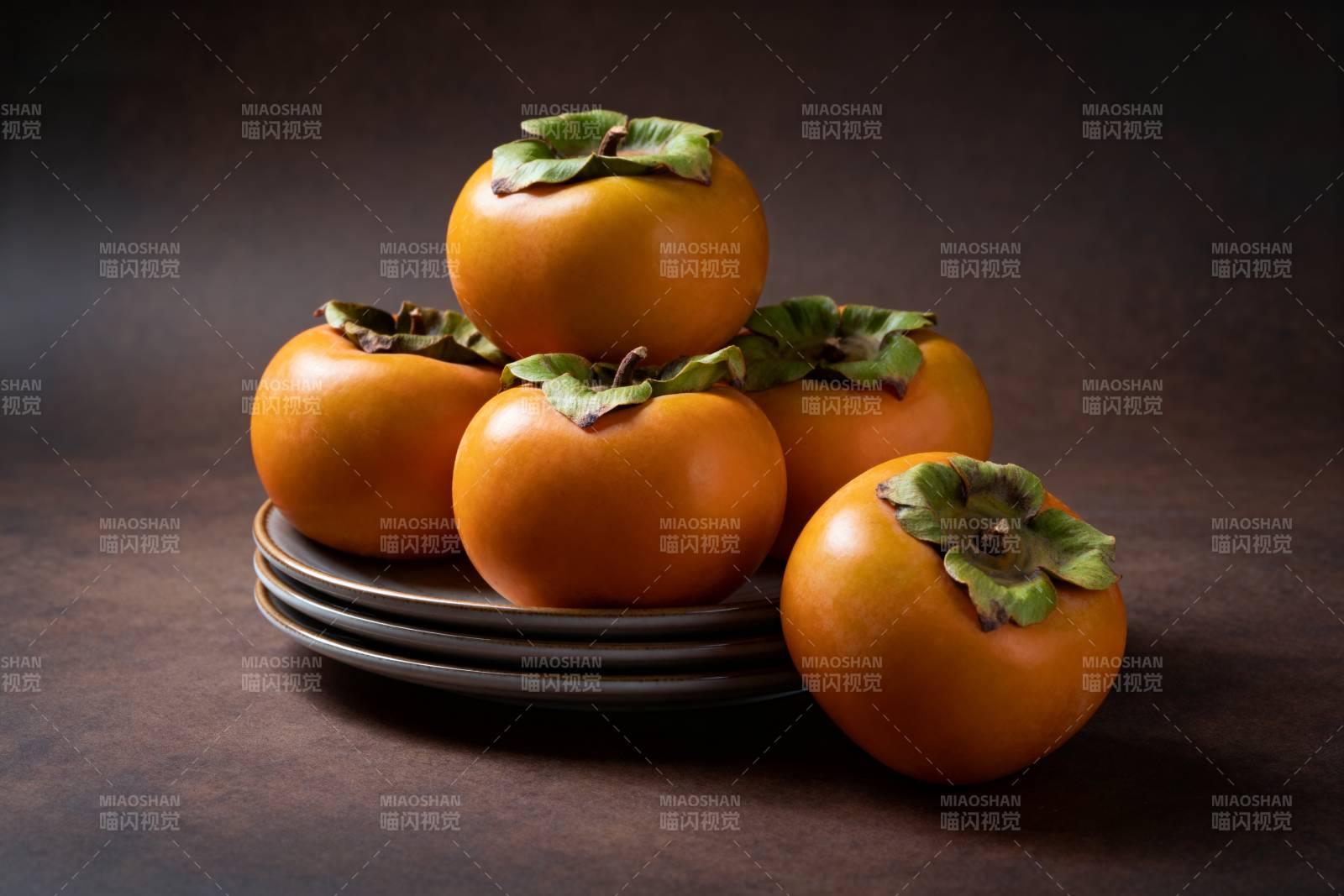 柿子堆叠静物图图片