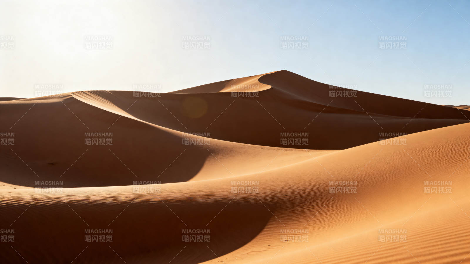 沙漠沙丘风光图片