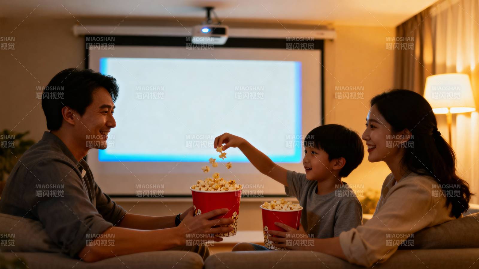家庭影院观影时光图片