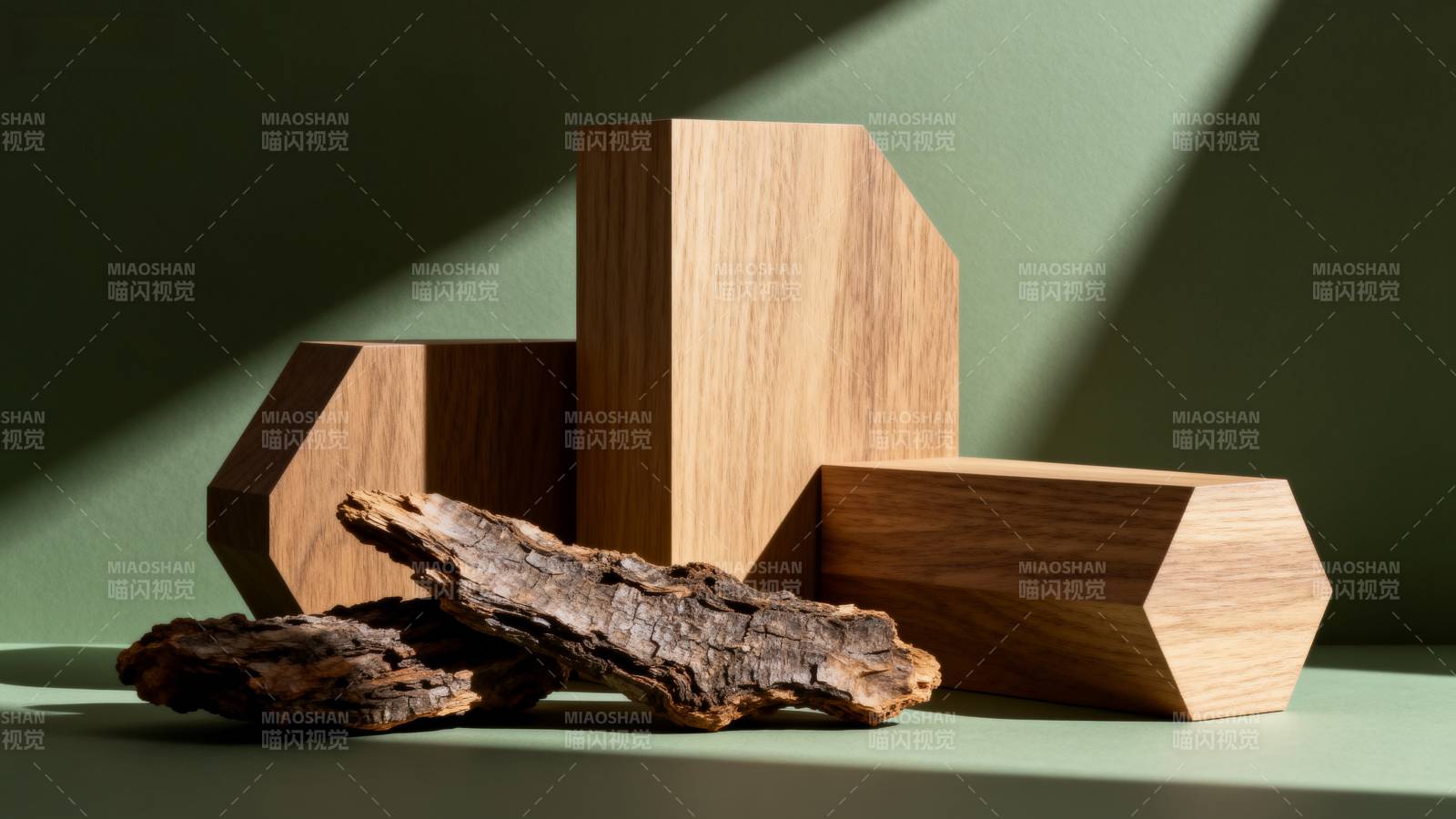 木块与枯枝静物图片