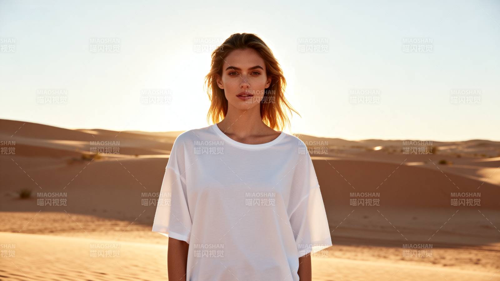 沙漠中的白衣女子图片