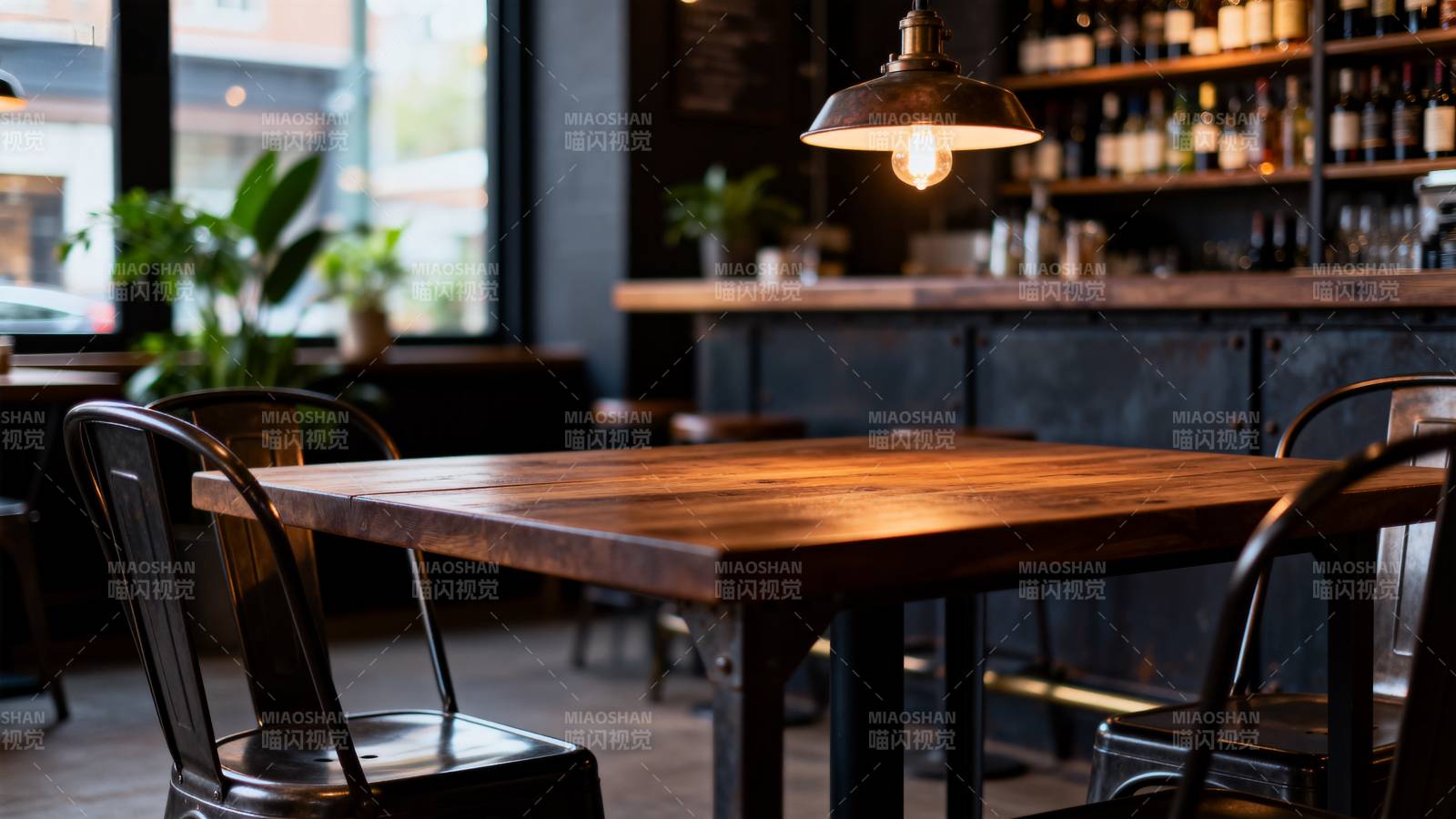 温馨咖啡馆一角图片