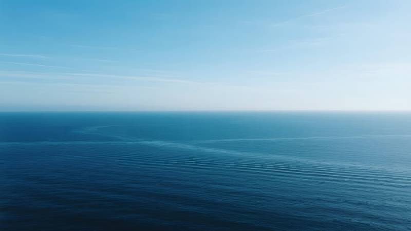 碧海蓝天 宁静无垠图片