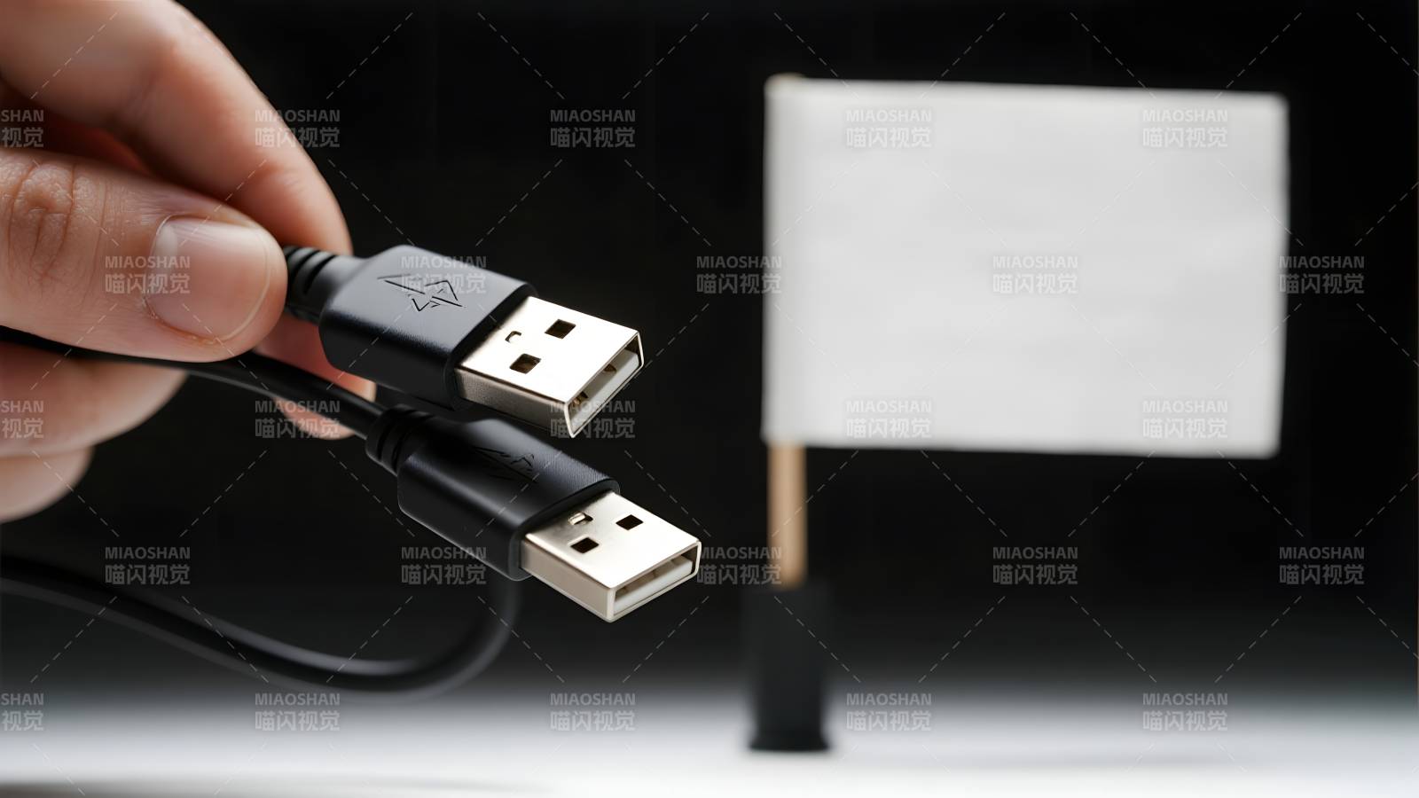 USB线连接展示图片