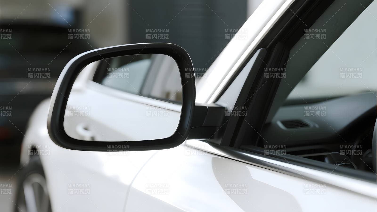 汽车侧后视镜特写图片