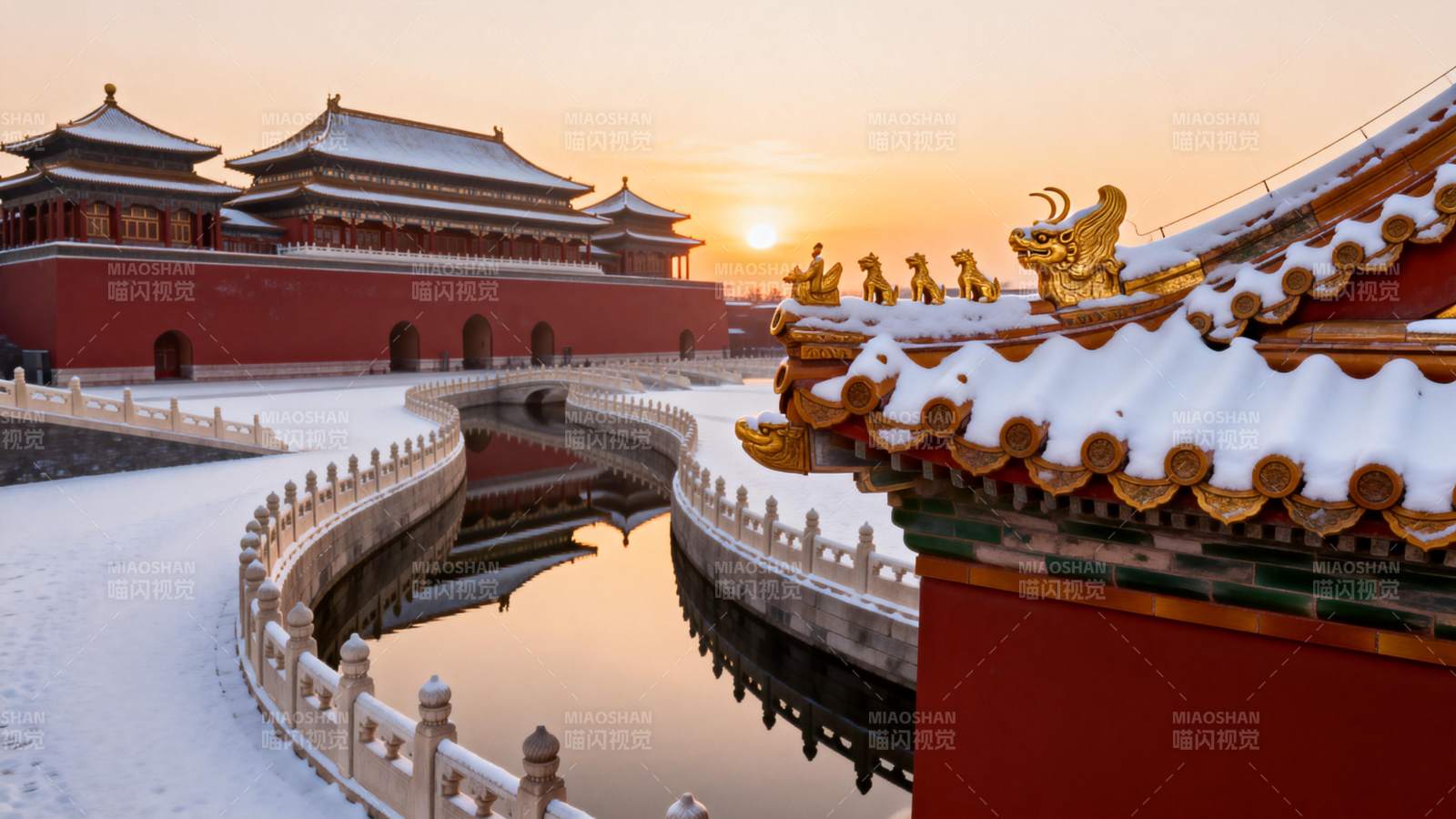 雪映紫禁城图片