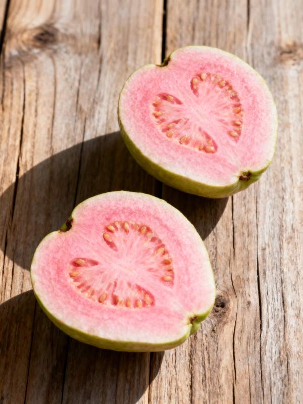 粉红番石榴切面图片