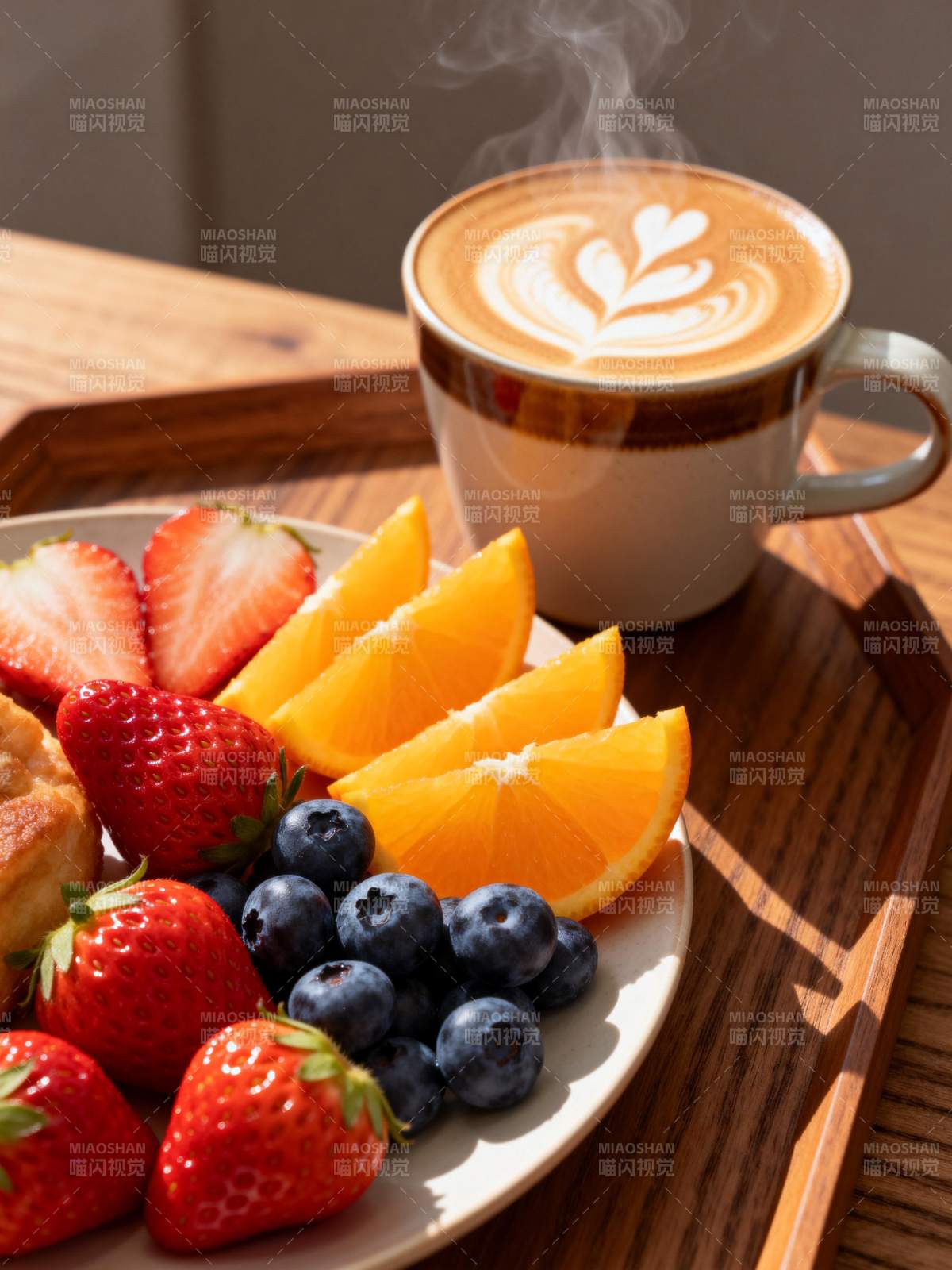 水果与咖啡的早晨图片