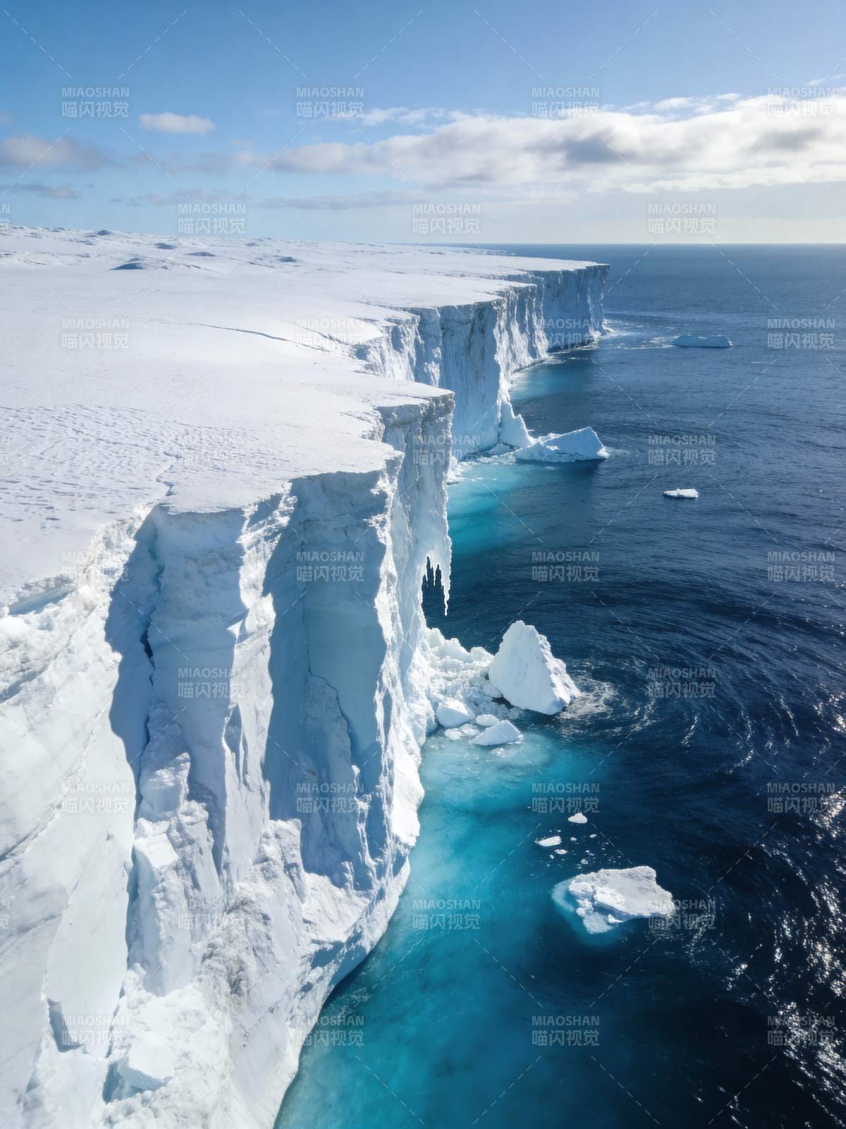 冰崖海岸线图片