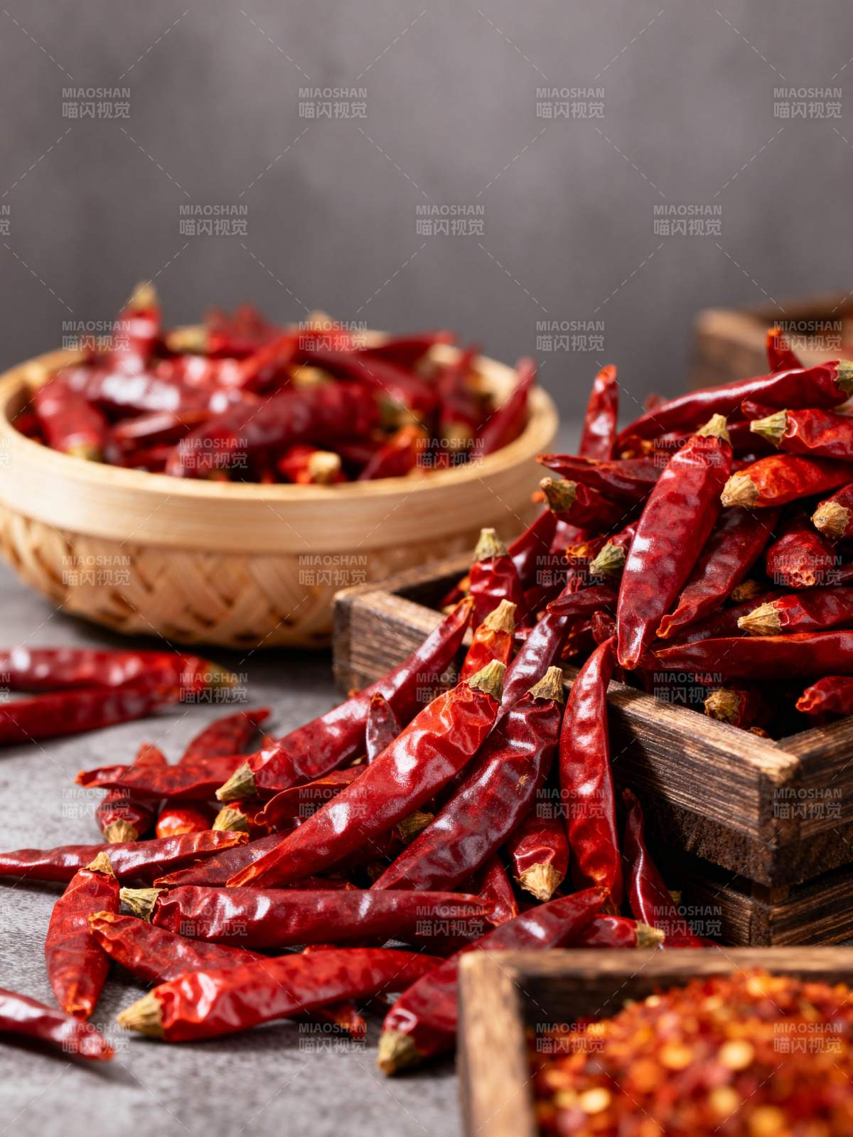 红辣椒堆叠图图片
