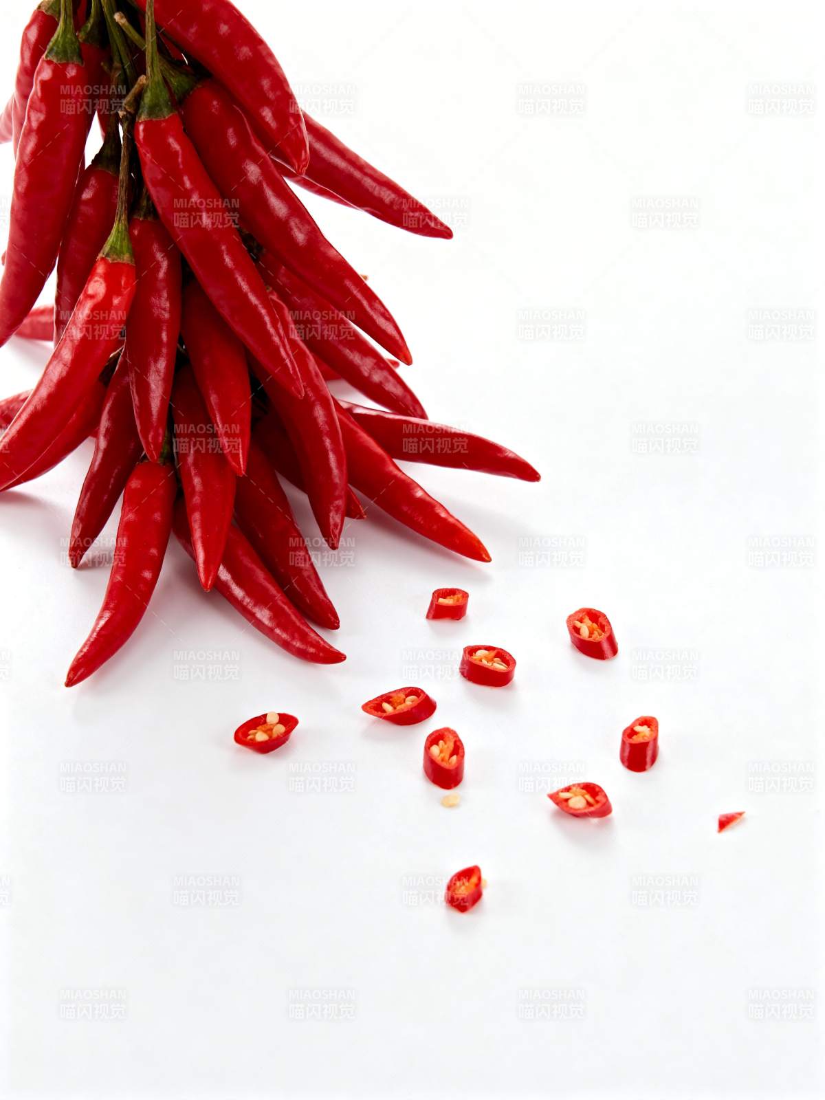 红辣椒散落图图片