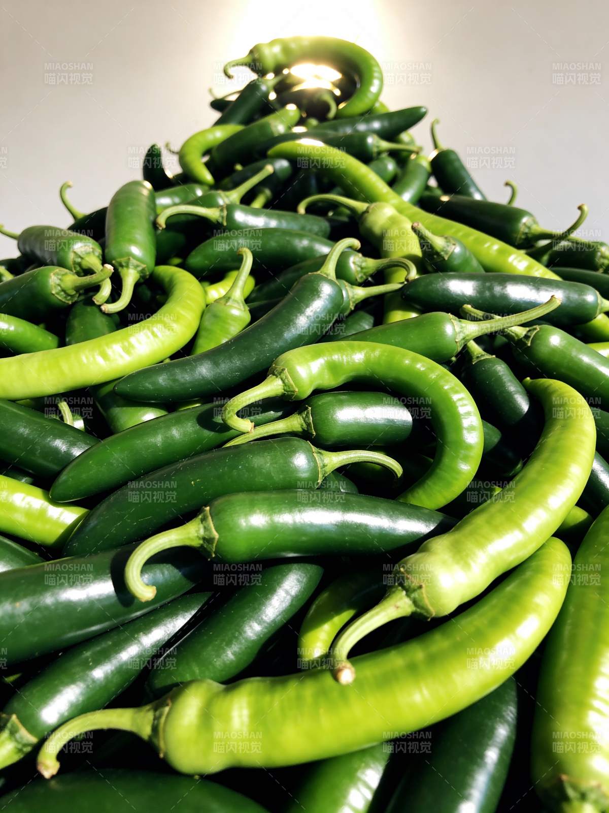 青椒堆叠图片