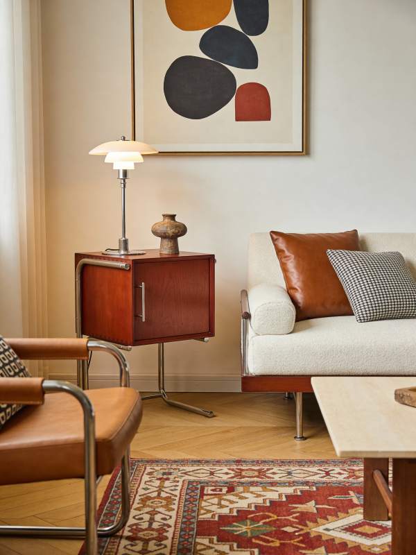 现代客厅温馨一角图片