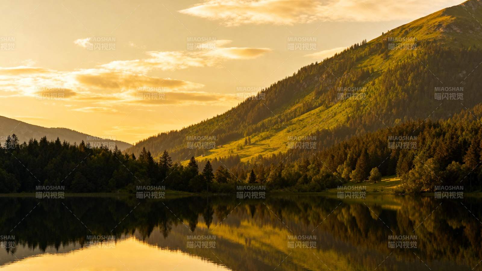 湖光山色映夕阳图片